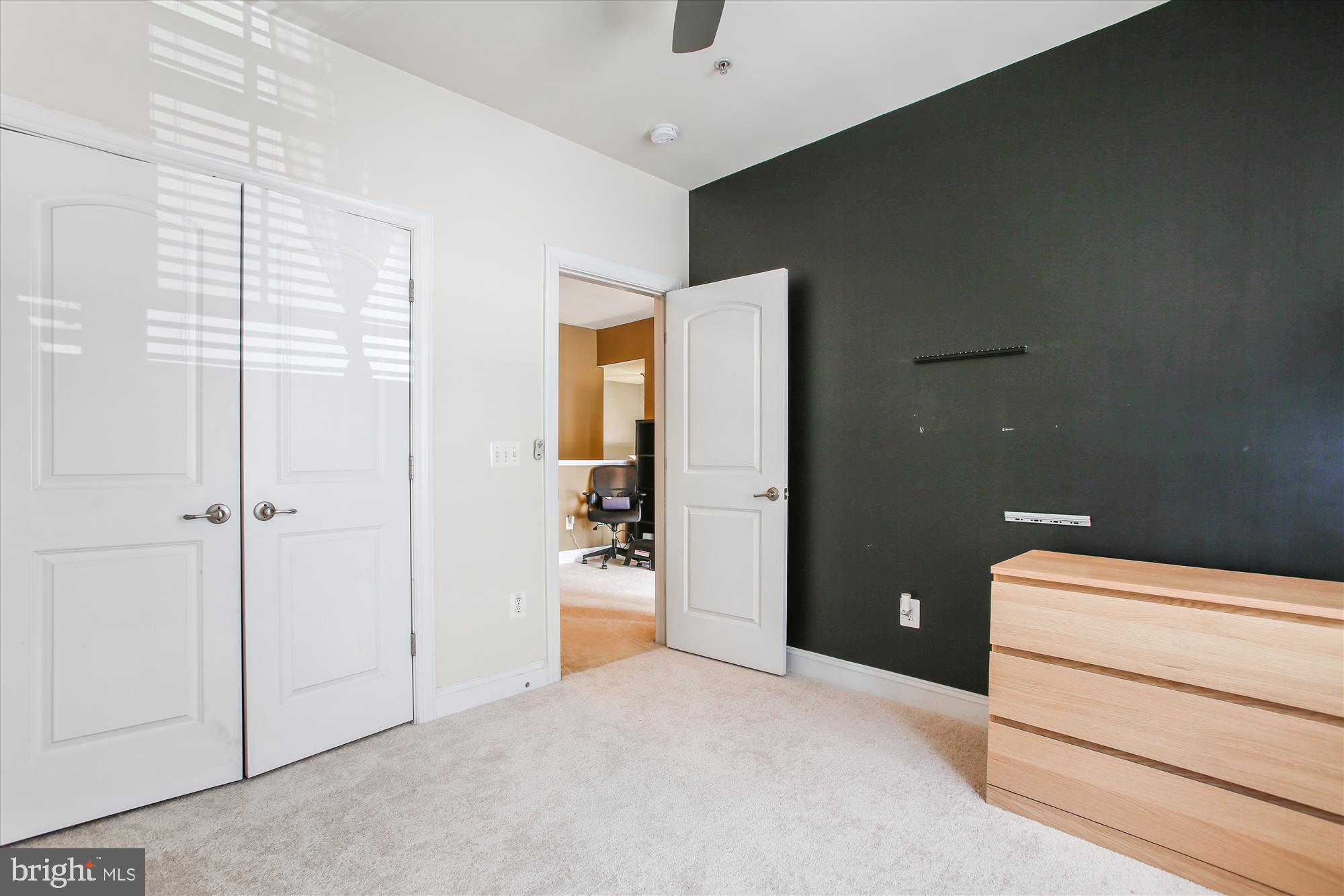 POTOMAC CLUB - Residential Lease