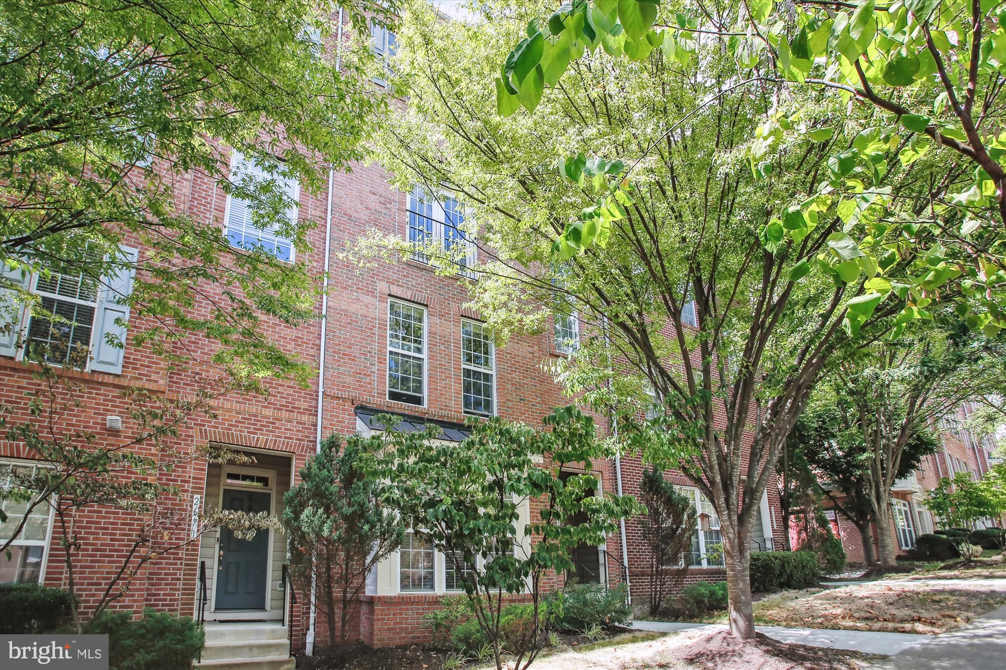 POTOMAC CLUB - Residential Lease