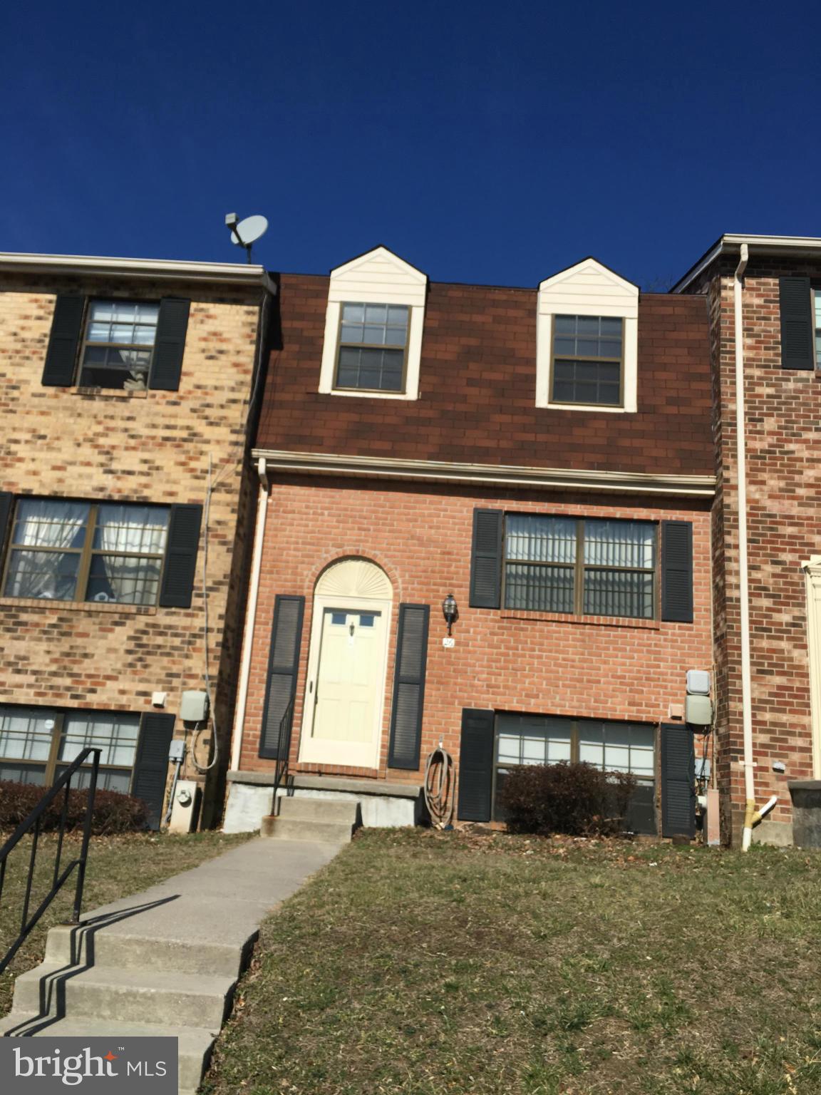 BROADFIELD AT WILTON FARM - Residential Lease