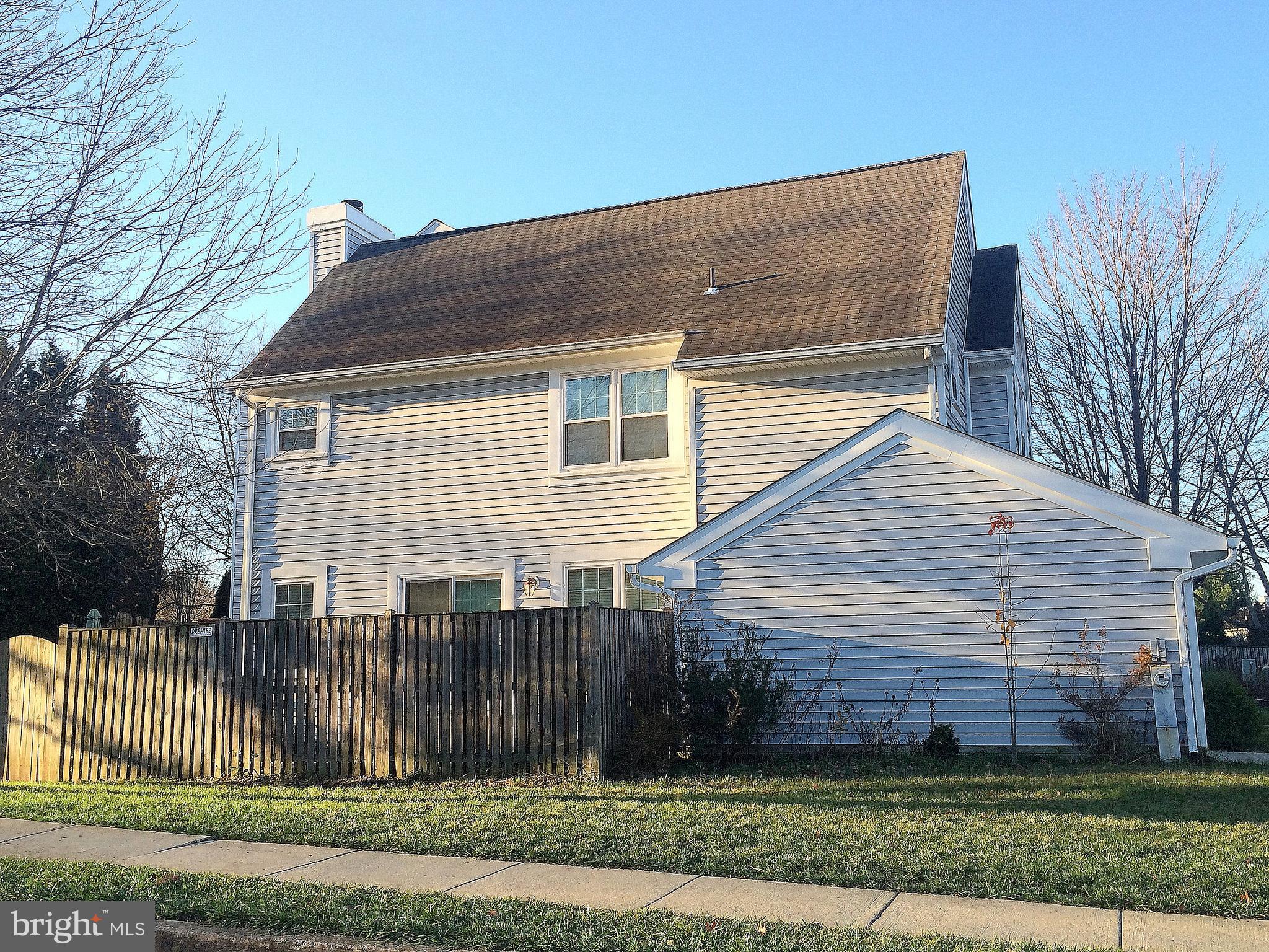 LONG GATE - Residential Lease