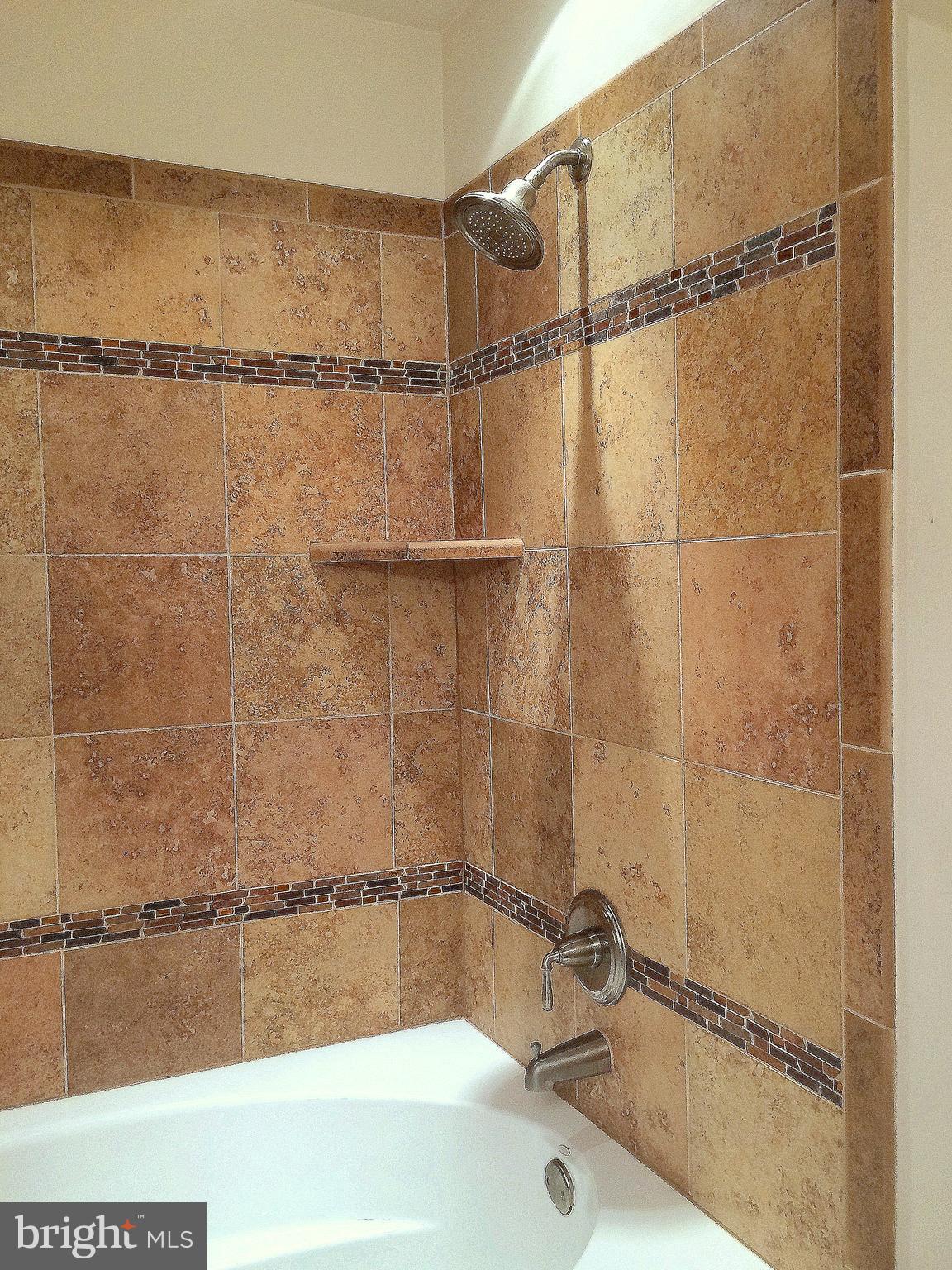 LONG GATE - Residential Lease