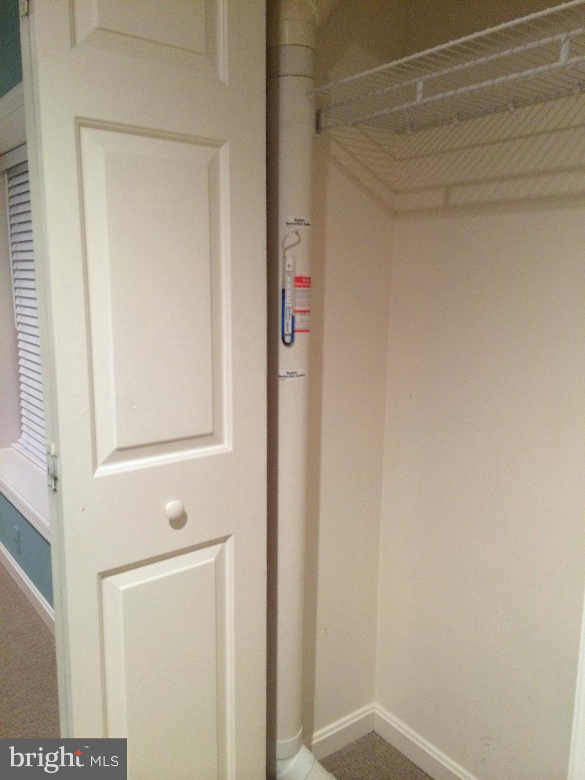 LONG GATE - Residential Lease