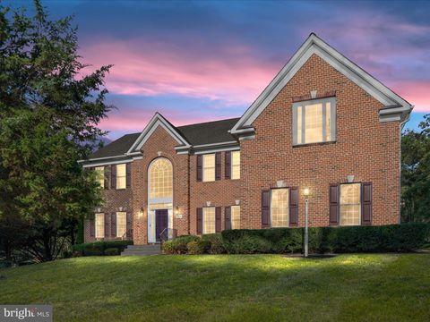 6904 EMMA COURT WARRENTON VA 20187