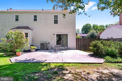 Tiny photo for 8114 Orville Street, ALEXANDRIA, VA 22309 (MLS # VAFX2306672)
