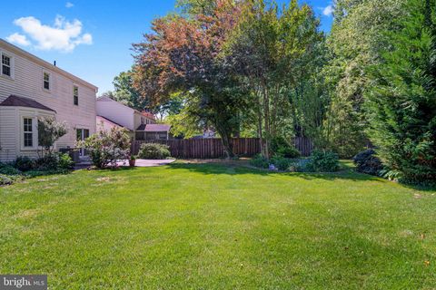 Tiny photo for 8114 Orville Street, ALEXANDRIA, VA 22309 (MLS # VAFX2306672)