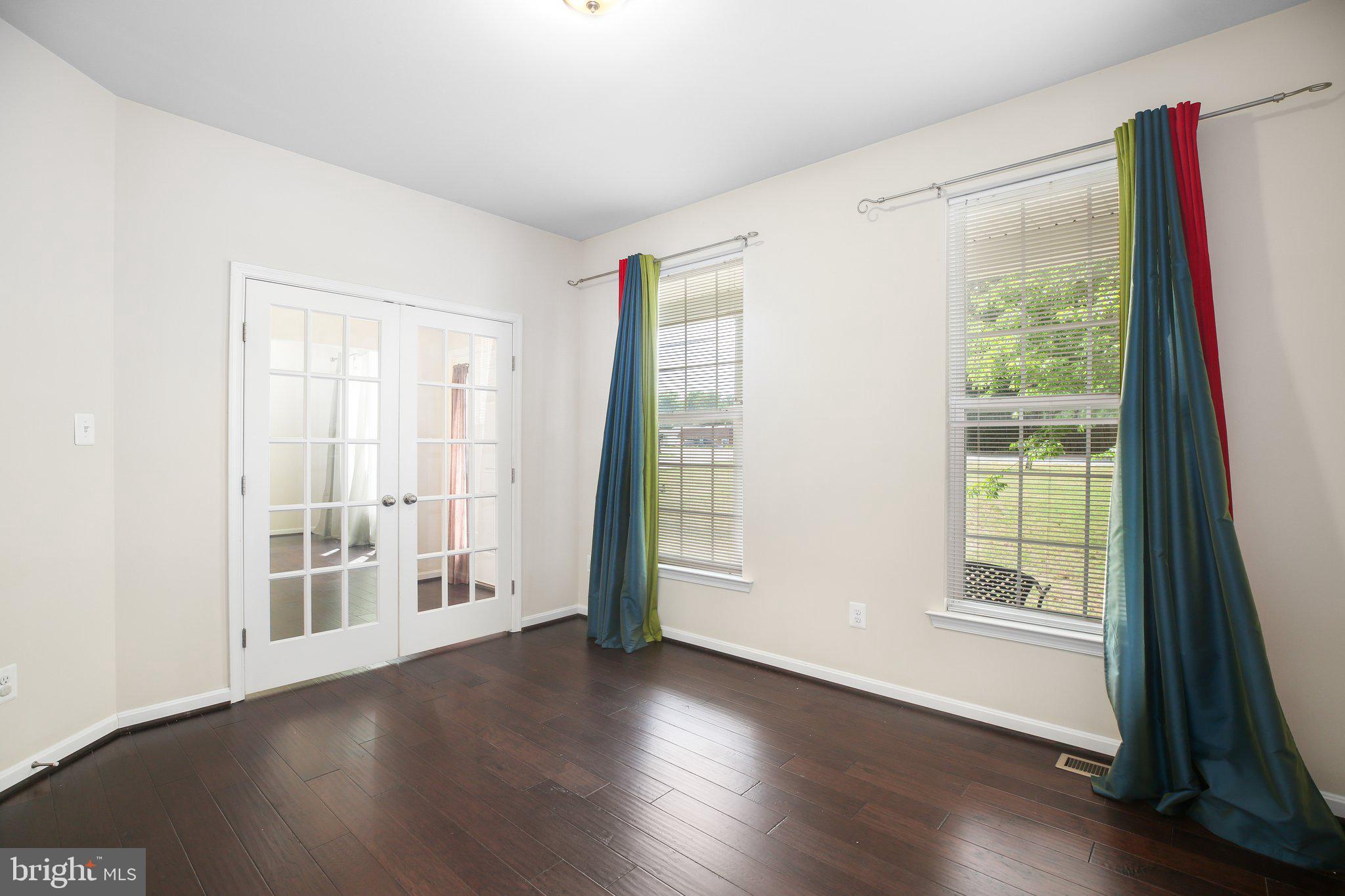 LAFAYETTE ESTATES - Residential Lease