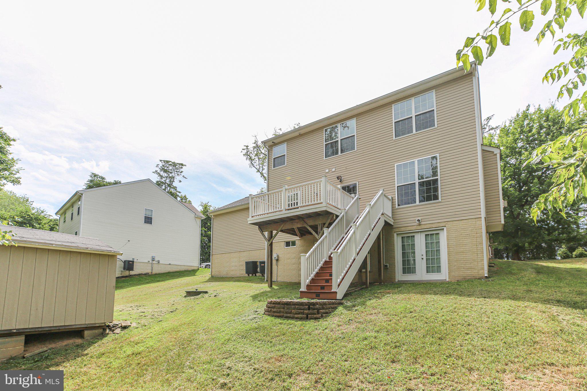 LAFAYETTE ESTATES - Residential Lease