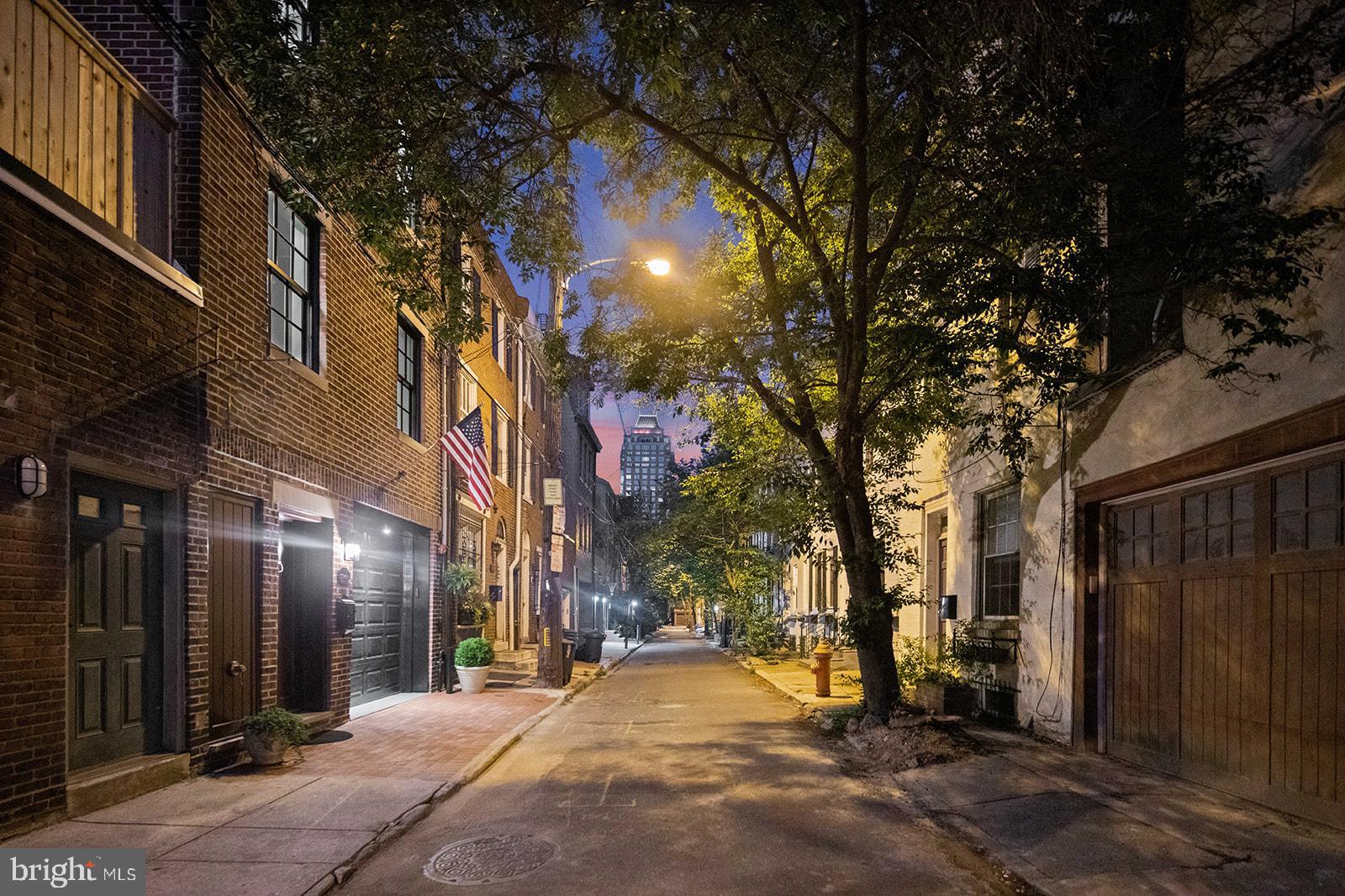 RITTENHOUSE SQUARE - Residential