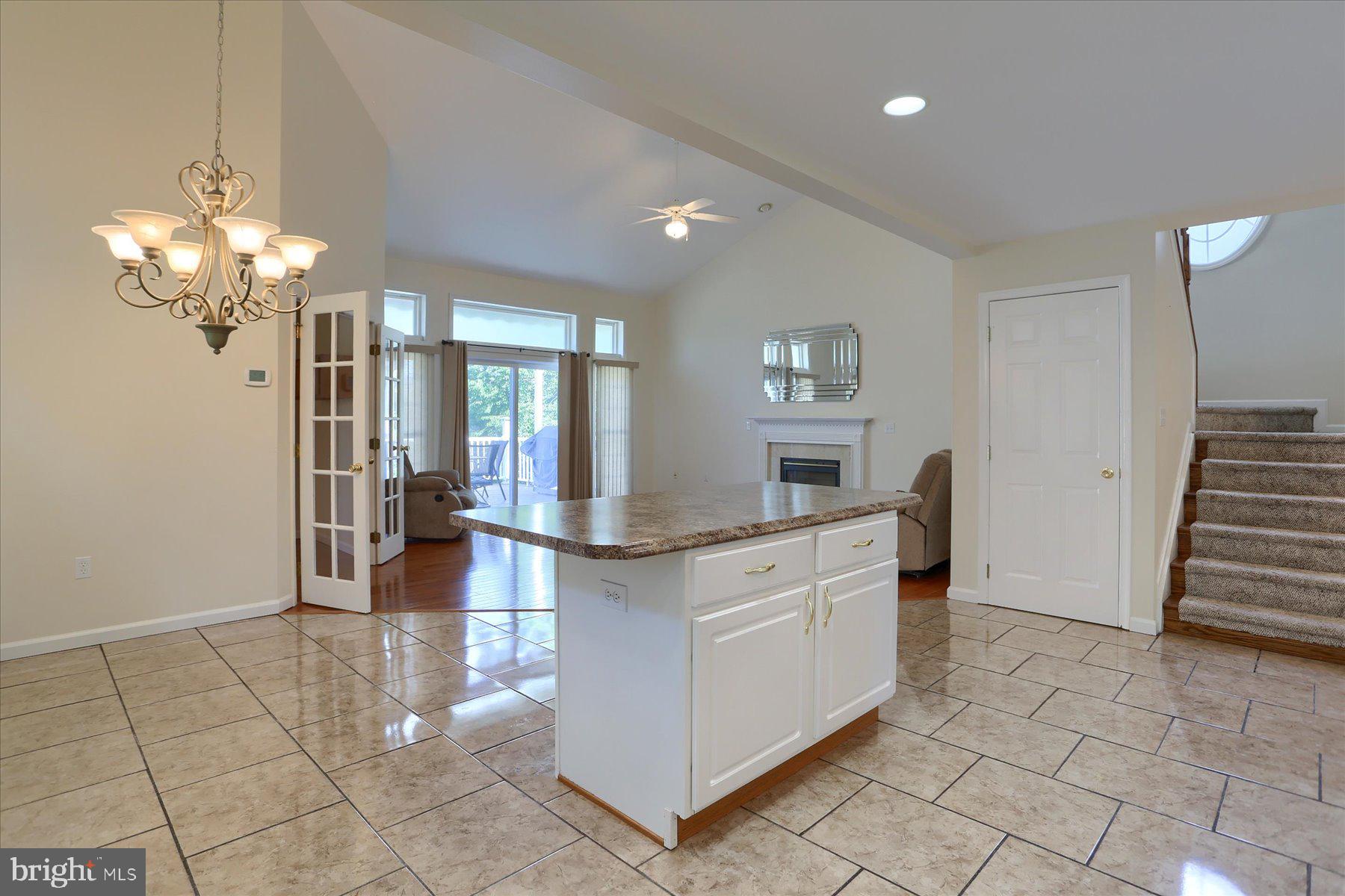 HOLLY HILLS - Residential