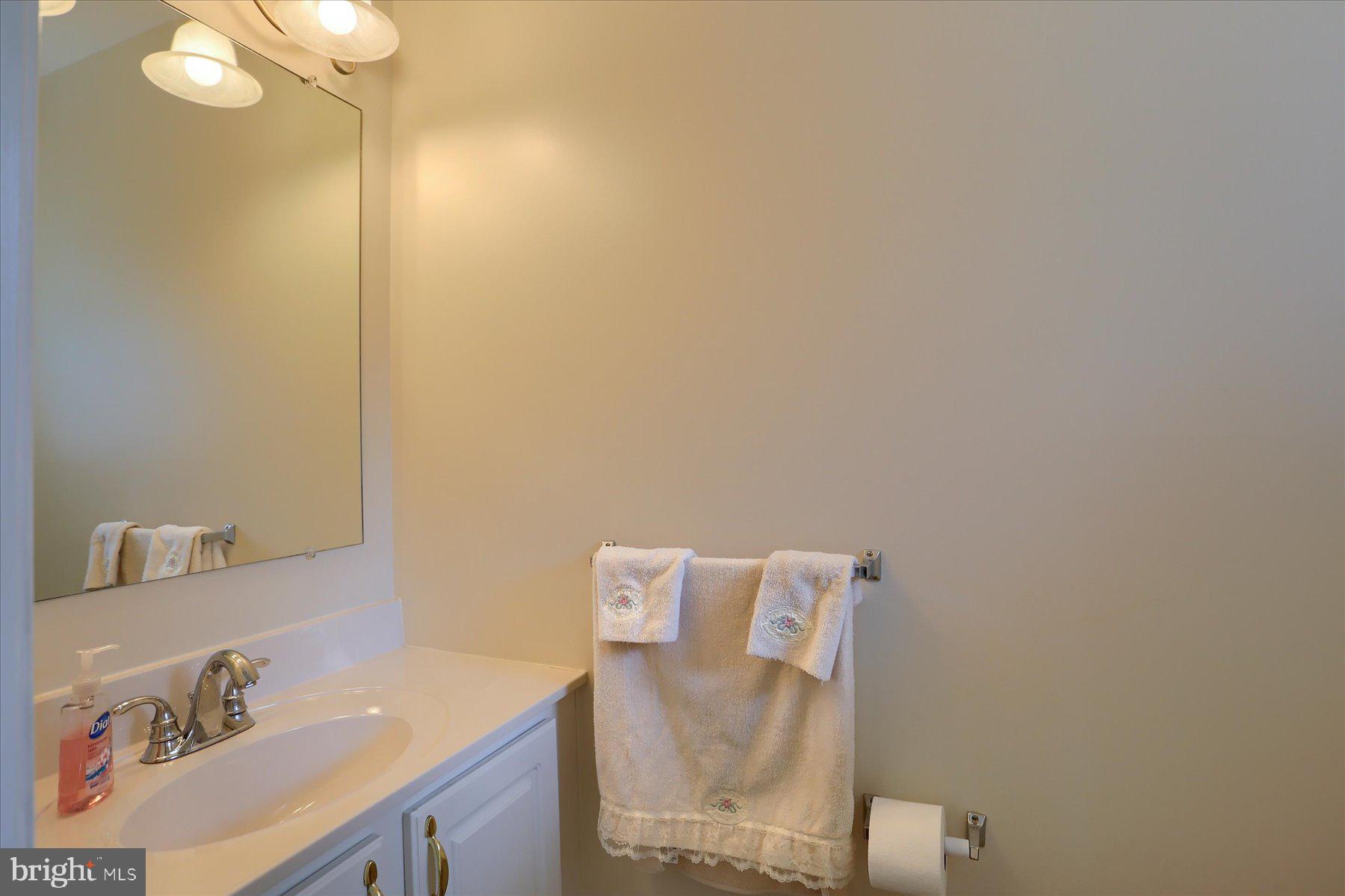 HOLLY HILLS - Residential