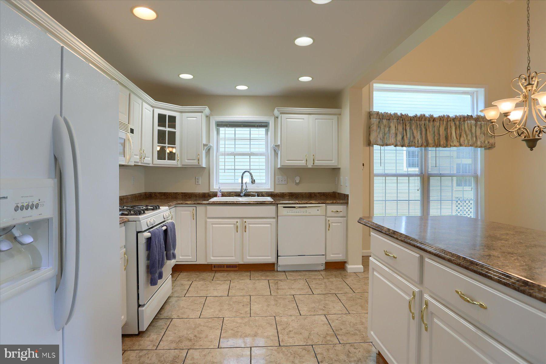HOLLY HILLS - Residential