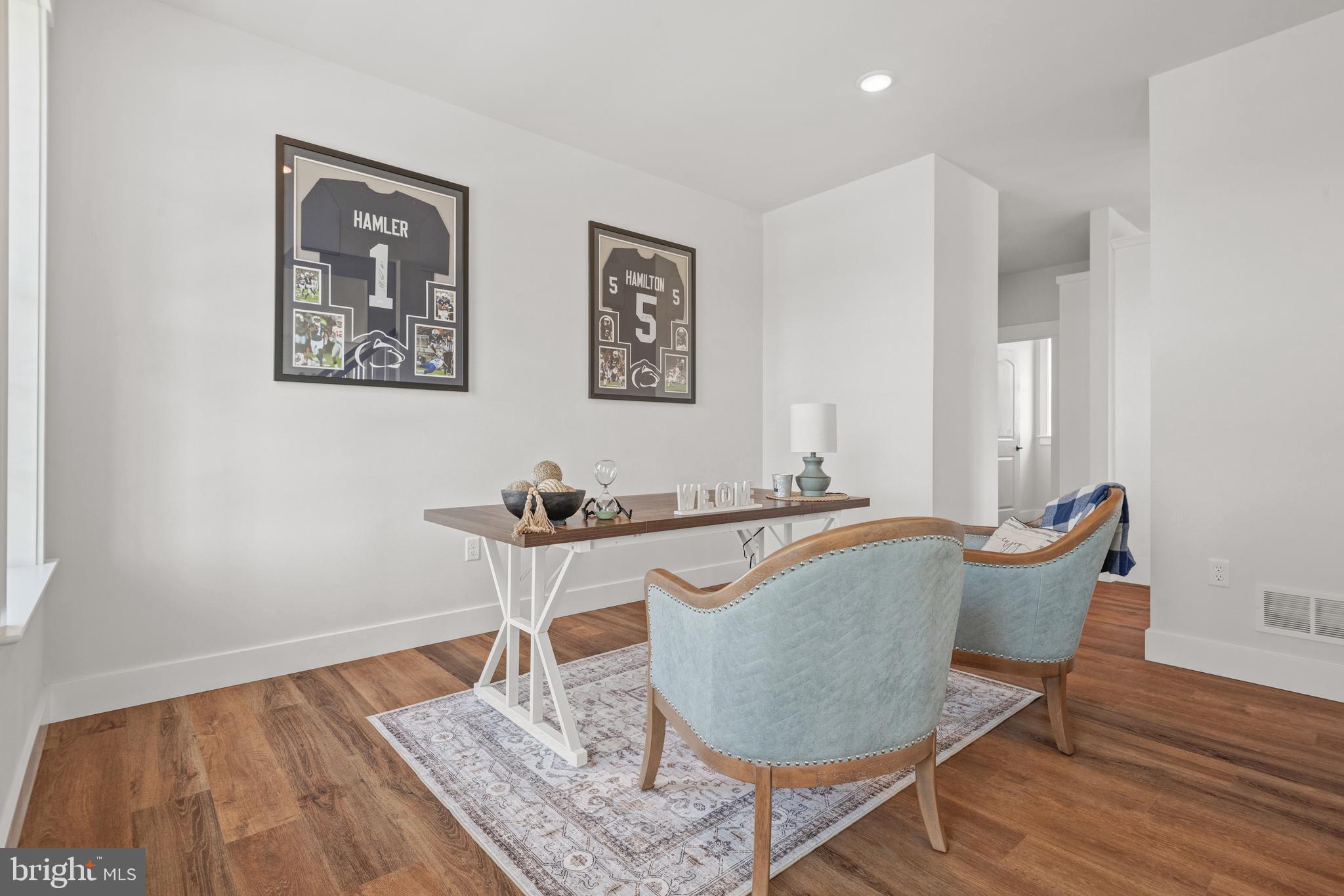 RIVER RIDGE HILLS - Residential