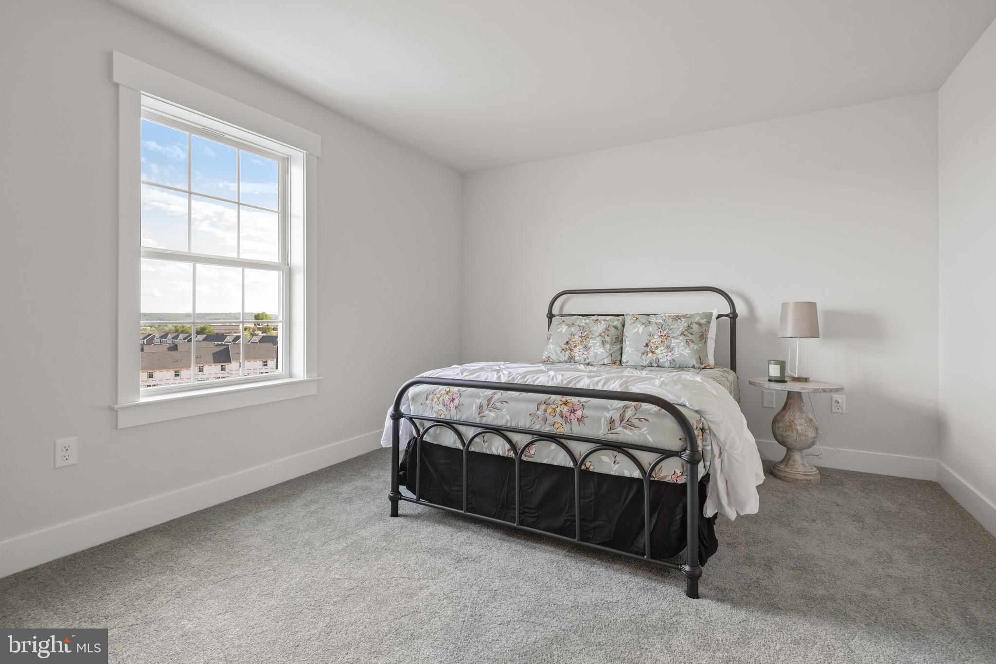 RIVER RIDGE HILLS - Residential