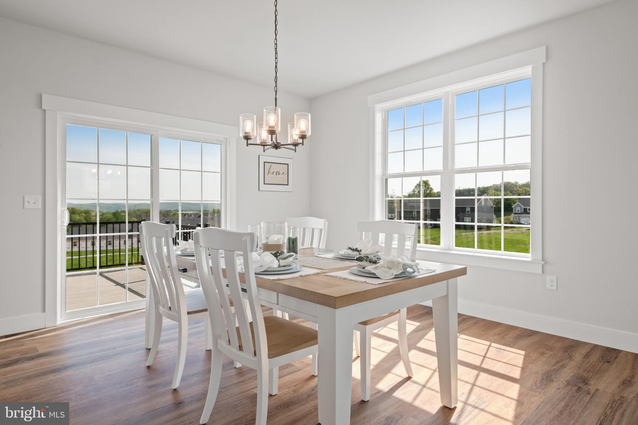 RIVER RIDGE HILLS - Residential