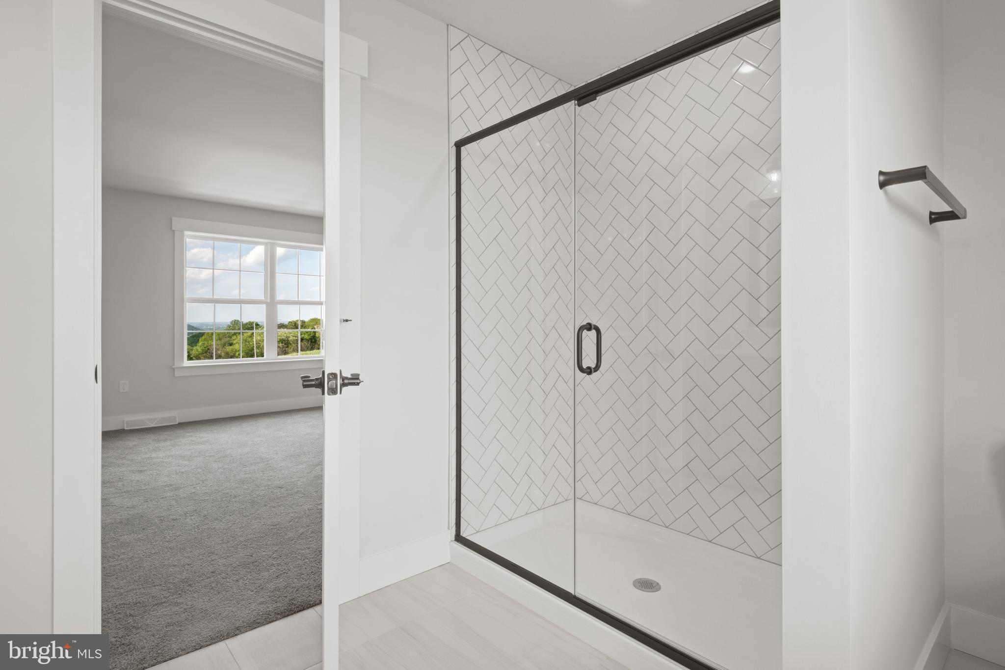 RIVER RIDGE HILLS - Residential