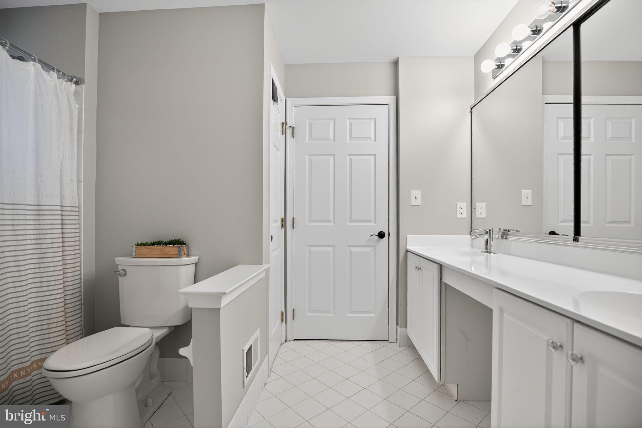 BUCKINGHAM FOREST - Residential