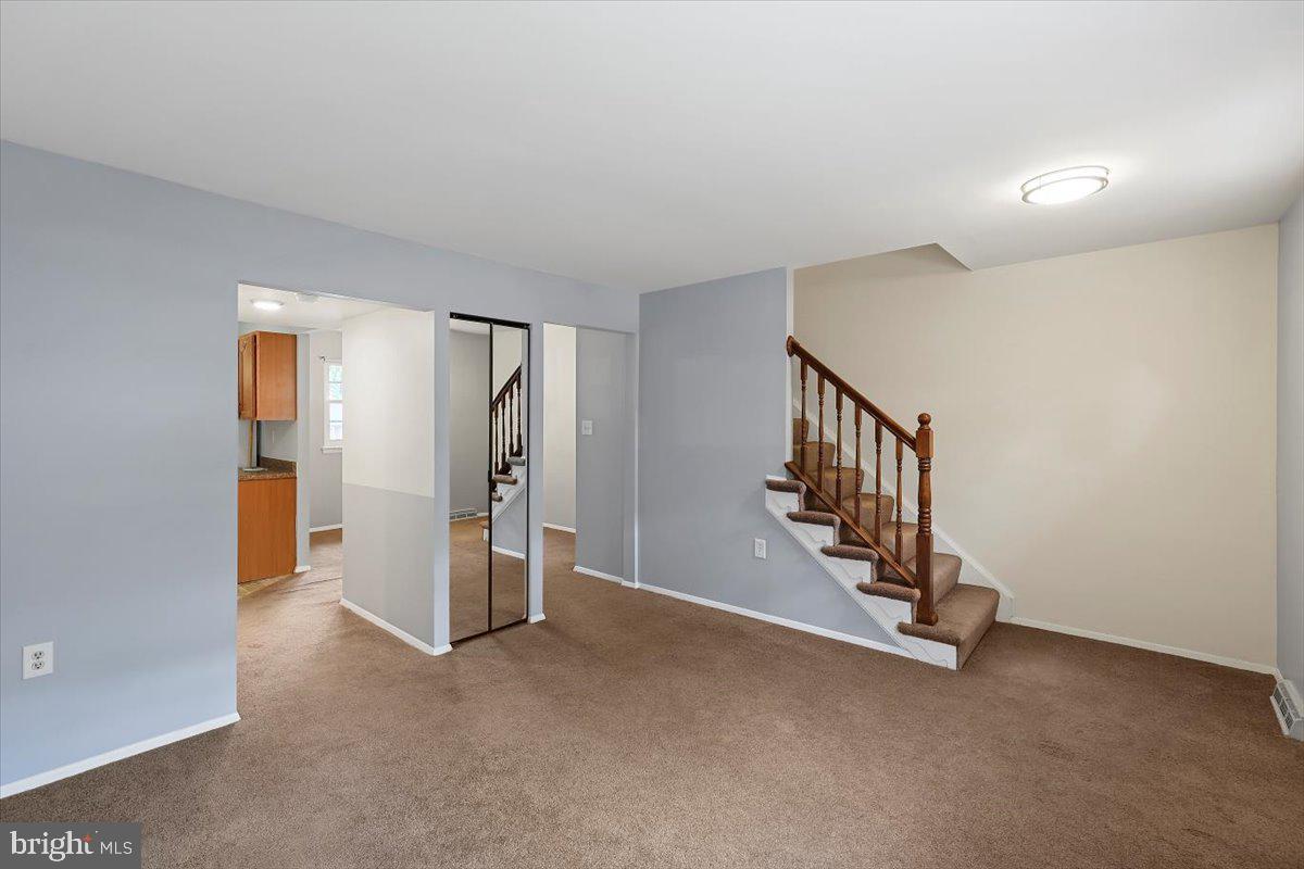 VILLAGE BROOK - Residential Lease