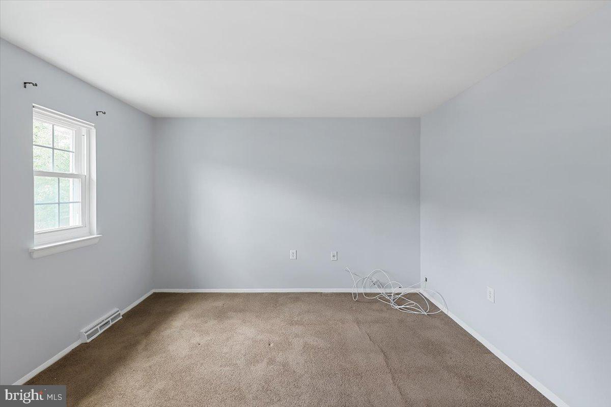 VILLAGE BROOK - Residential Lease