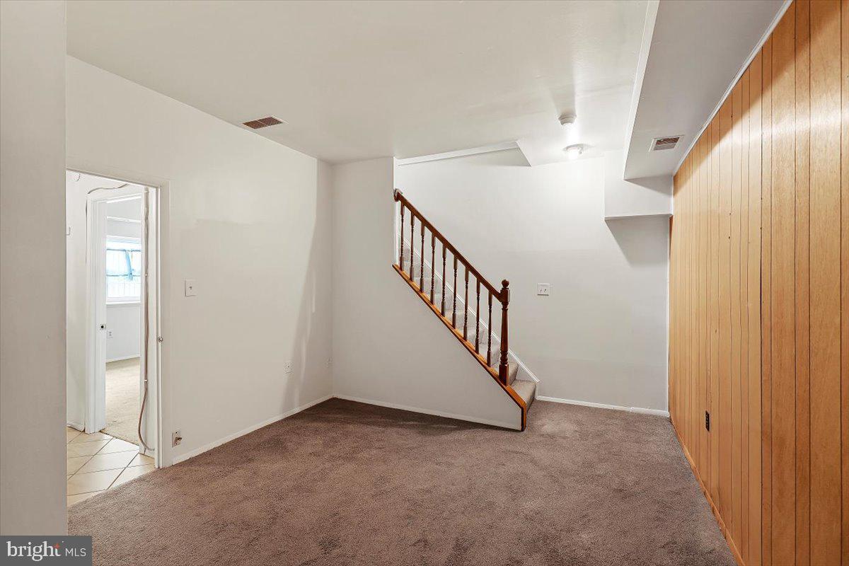 VILLAGE BROOK - Residential Lease