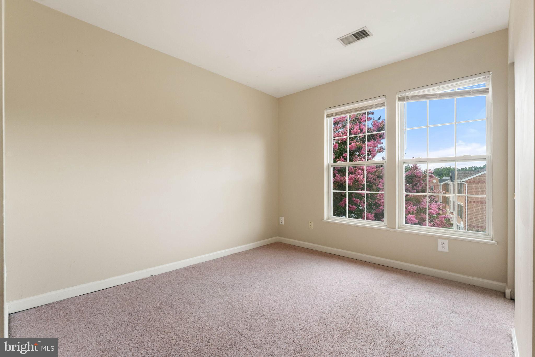 THE GLEN - Residential