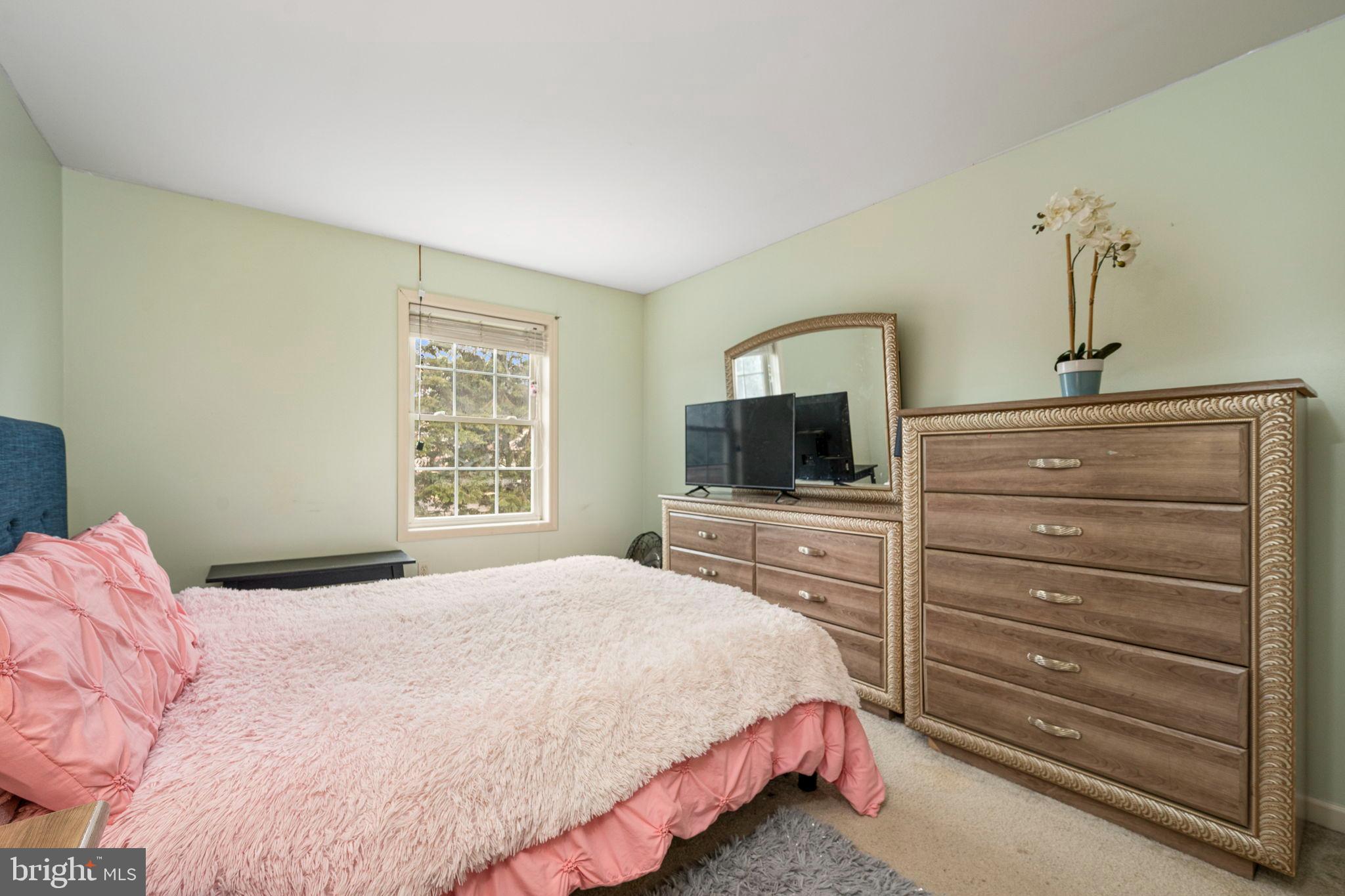 GRANDVIEW MEADOWS - Residential