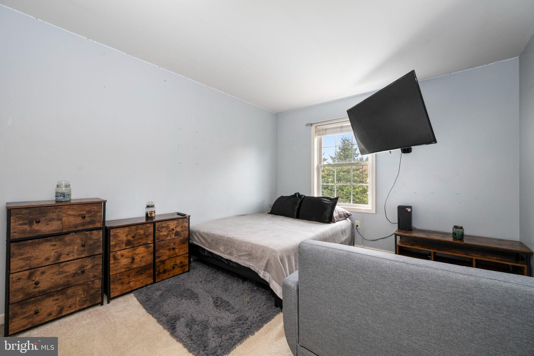 GRANDVIEW MEADOWS - Residential