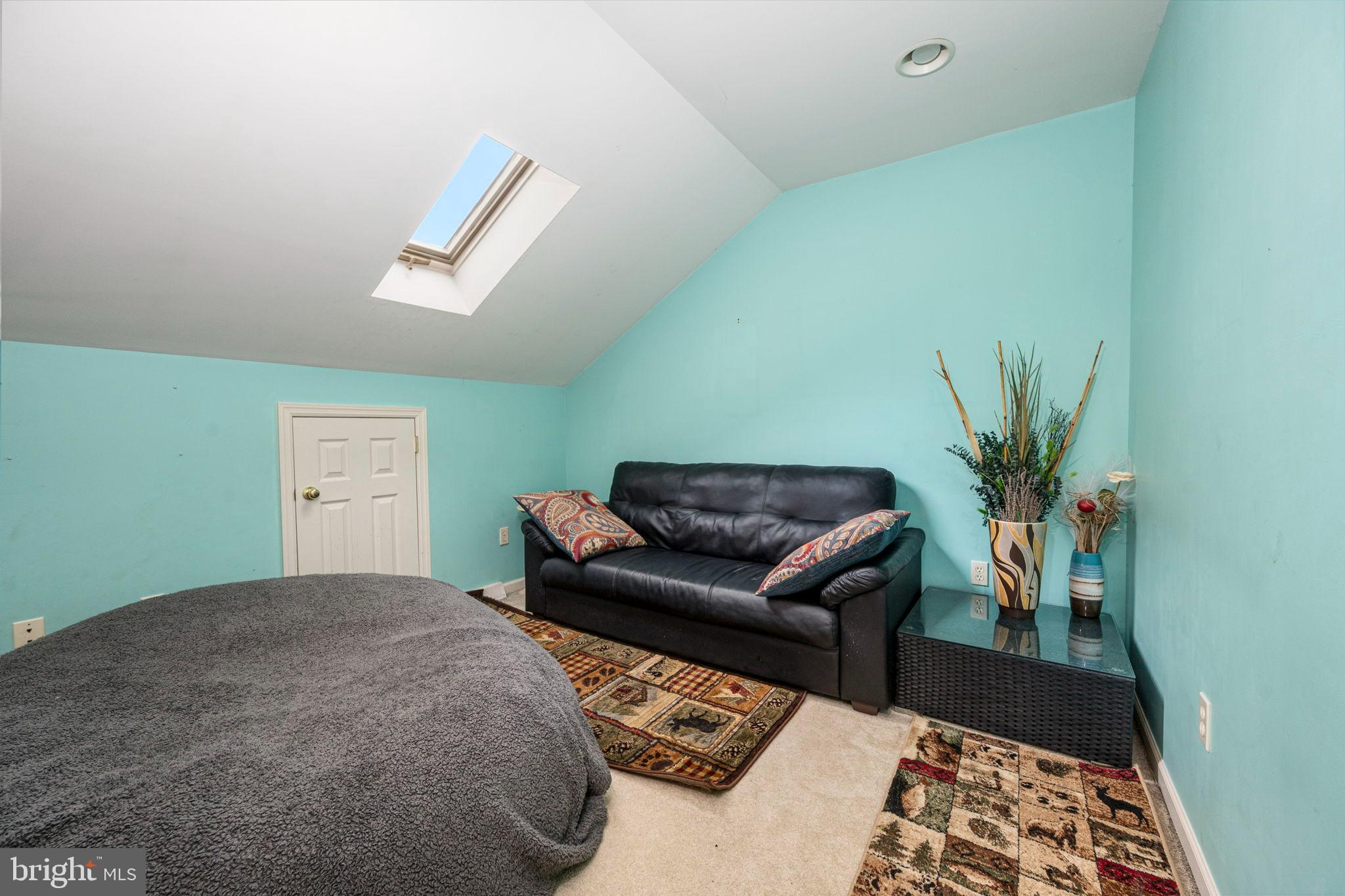 GRANDVIEW MEADOWS - Residential