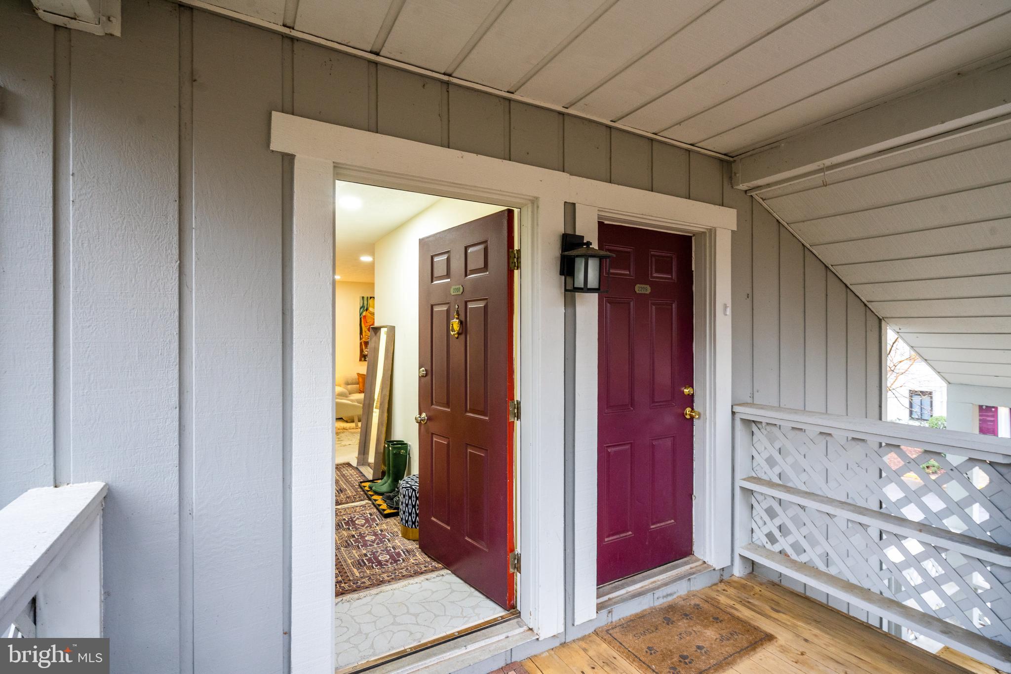 HUNTERS CROSSING - Residential