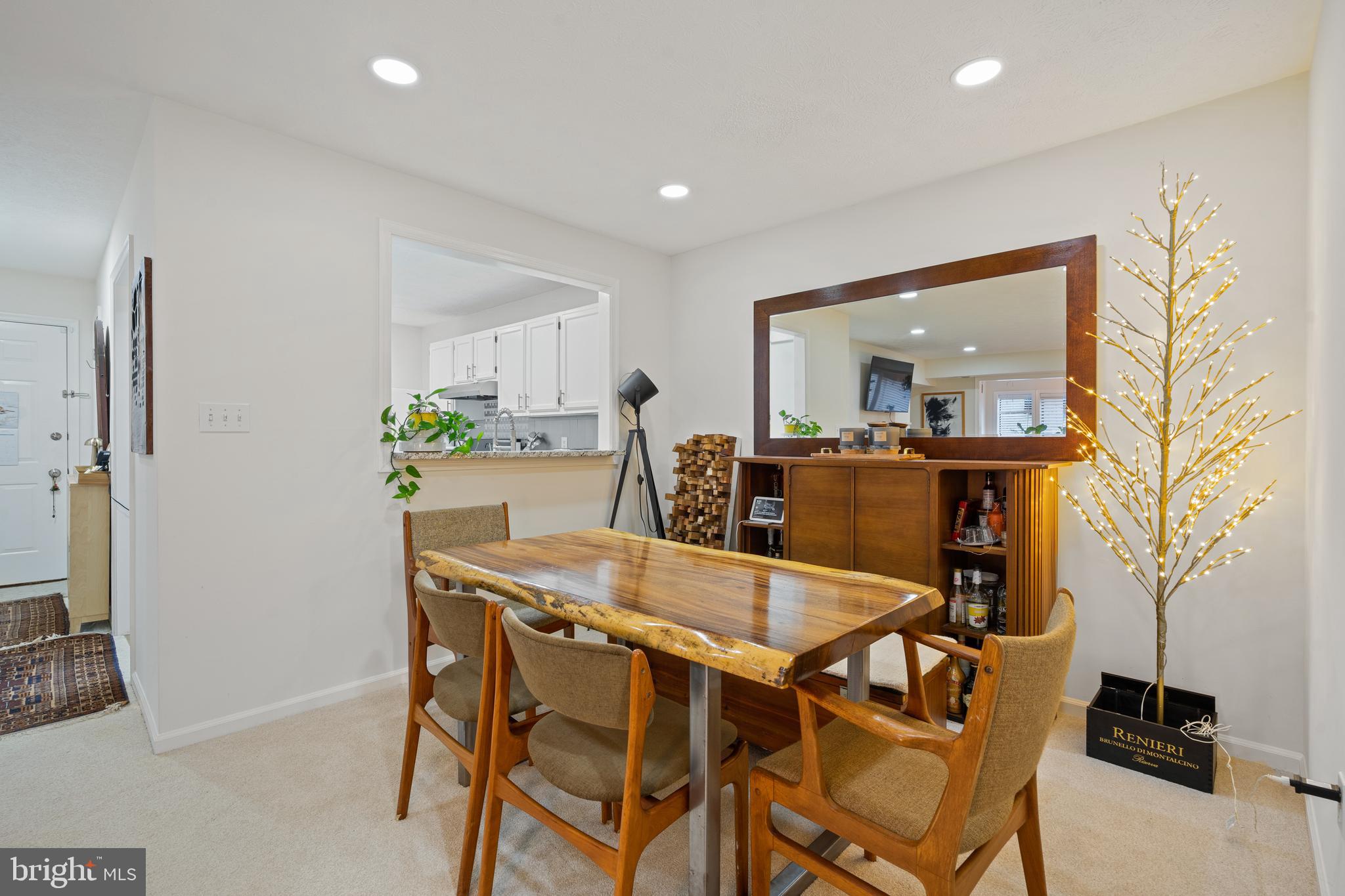 HUNTERS CROSSING - Residential