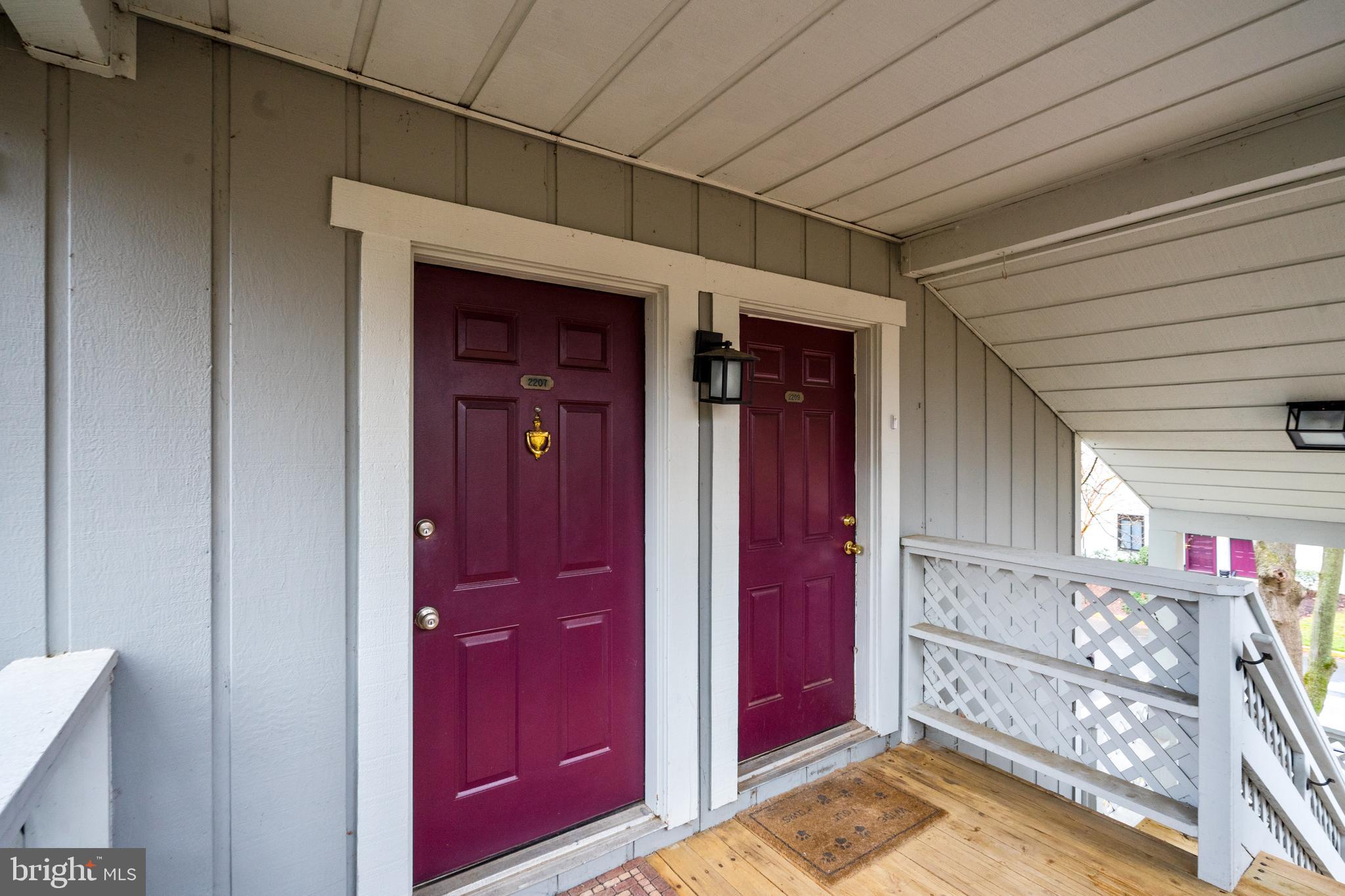 HUNTERS CROSSING - Residential