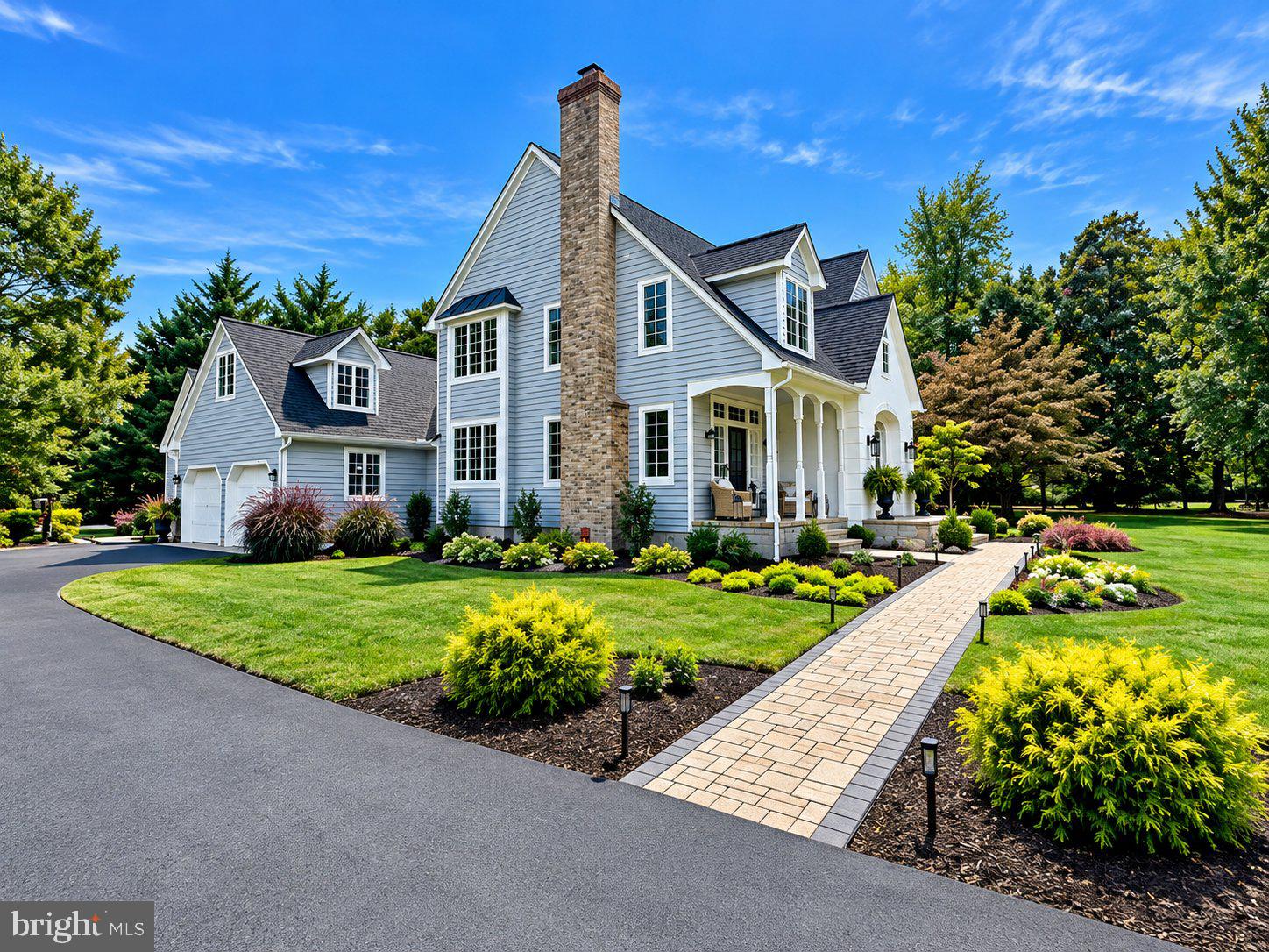 228 PROSPECT BAY DRIVE W