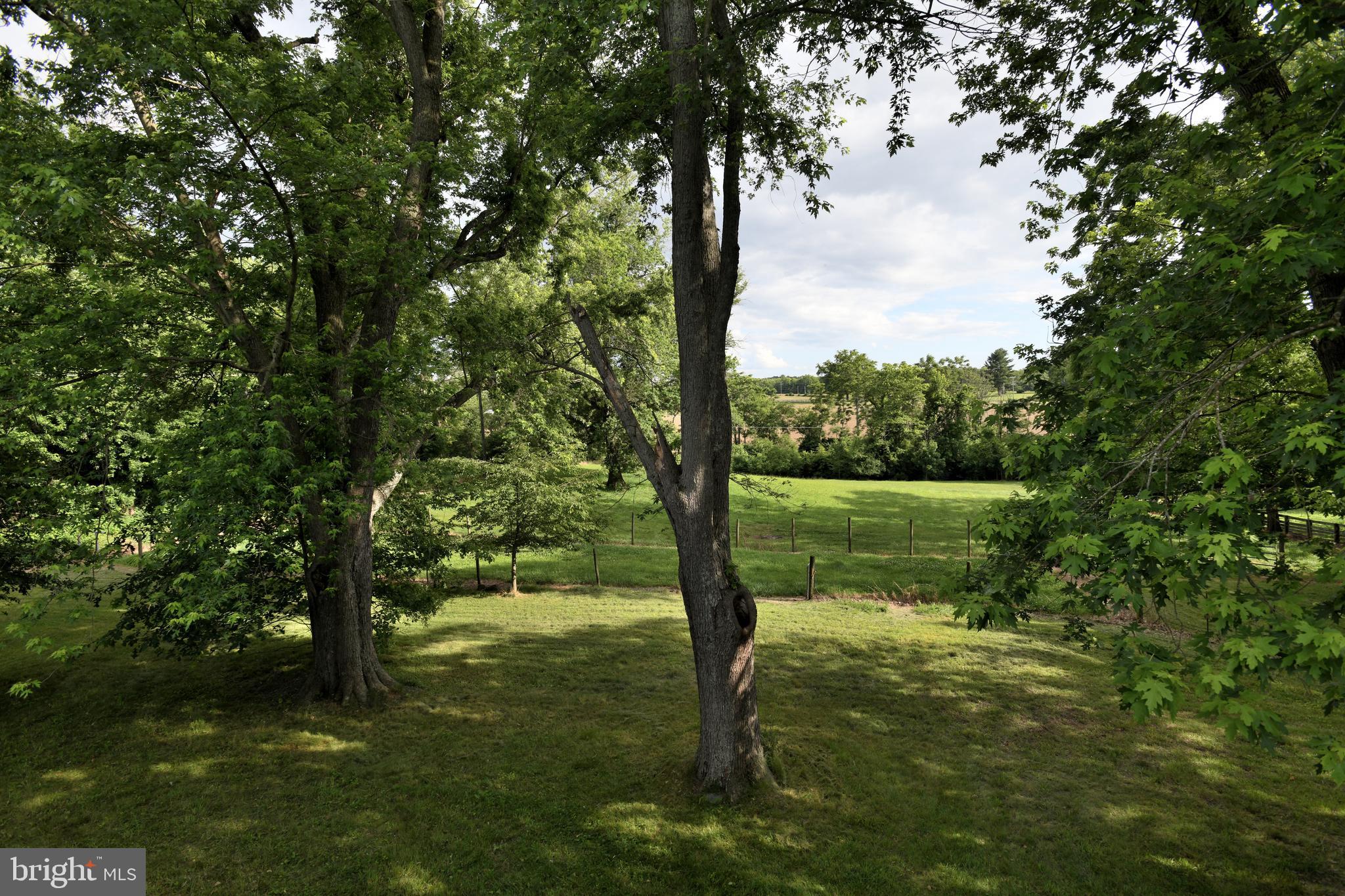BARNESVILLE OUTSIDE - Residential