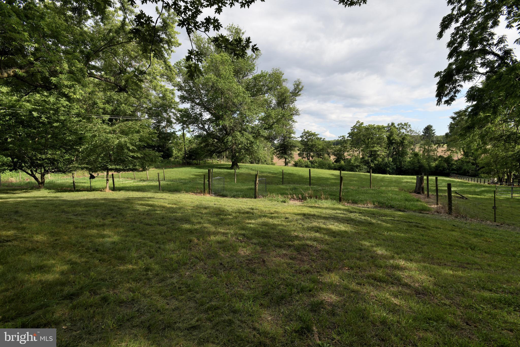BARNESVILLE OUTSIDE - Residential