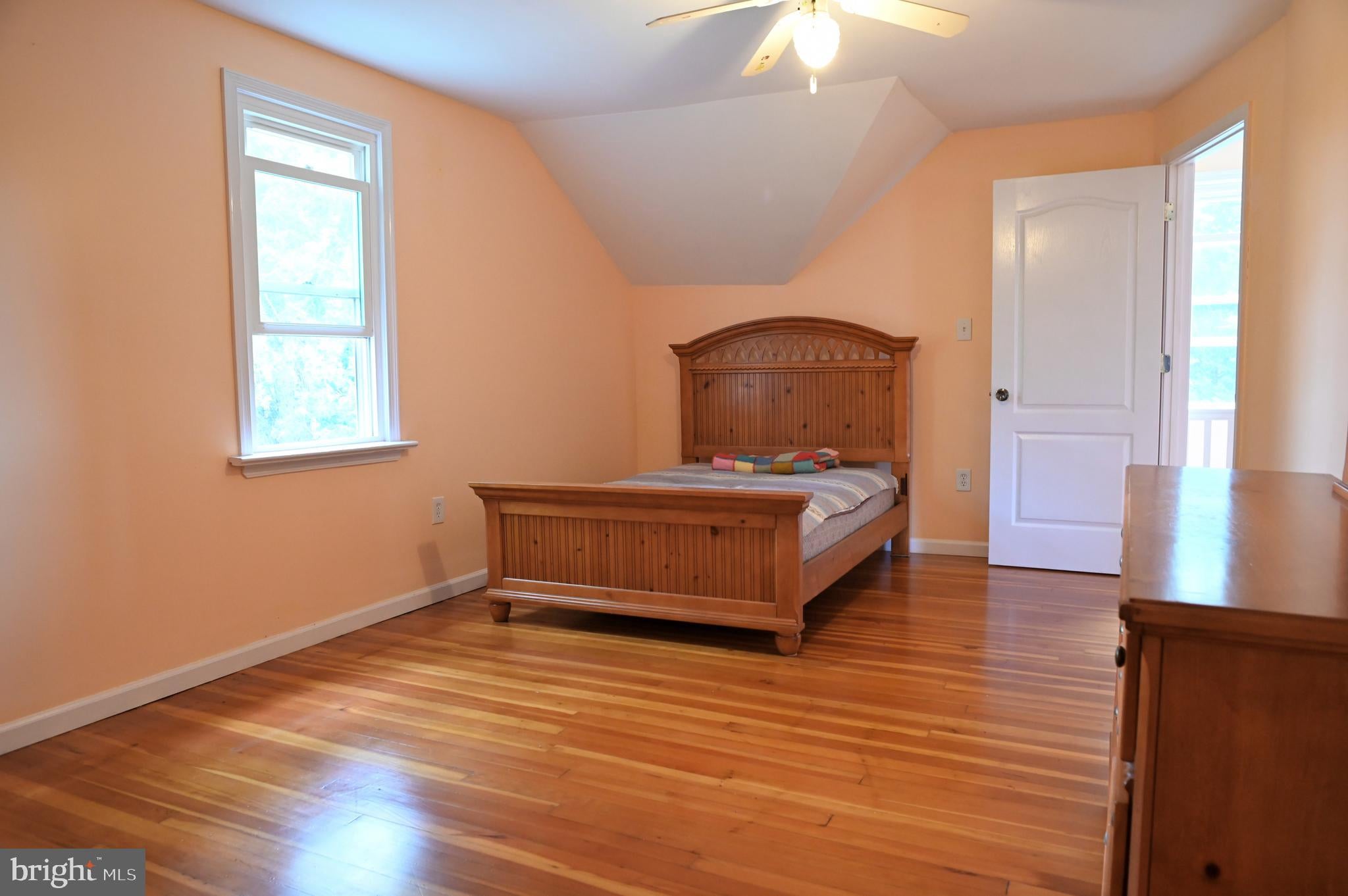 BARNESVILLE OUTSIDE - Residential