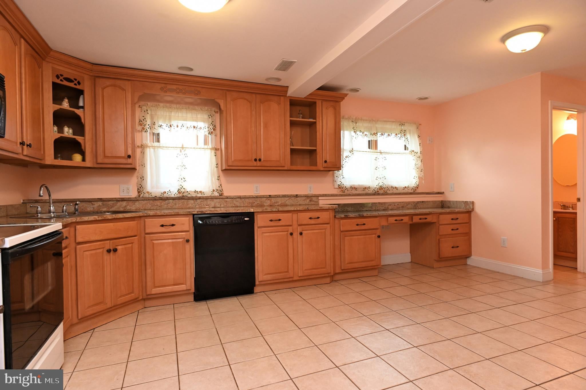 BARNESVILLE OUTSIDE - Residential