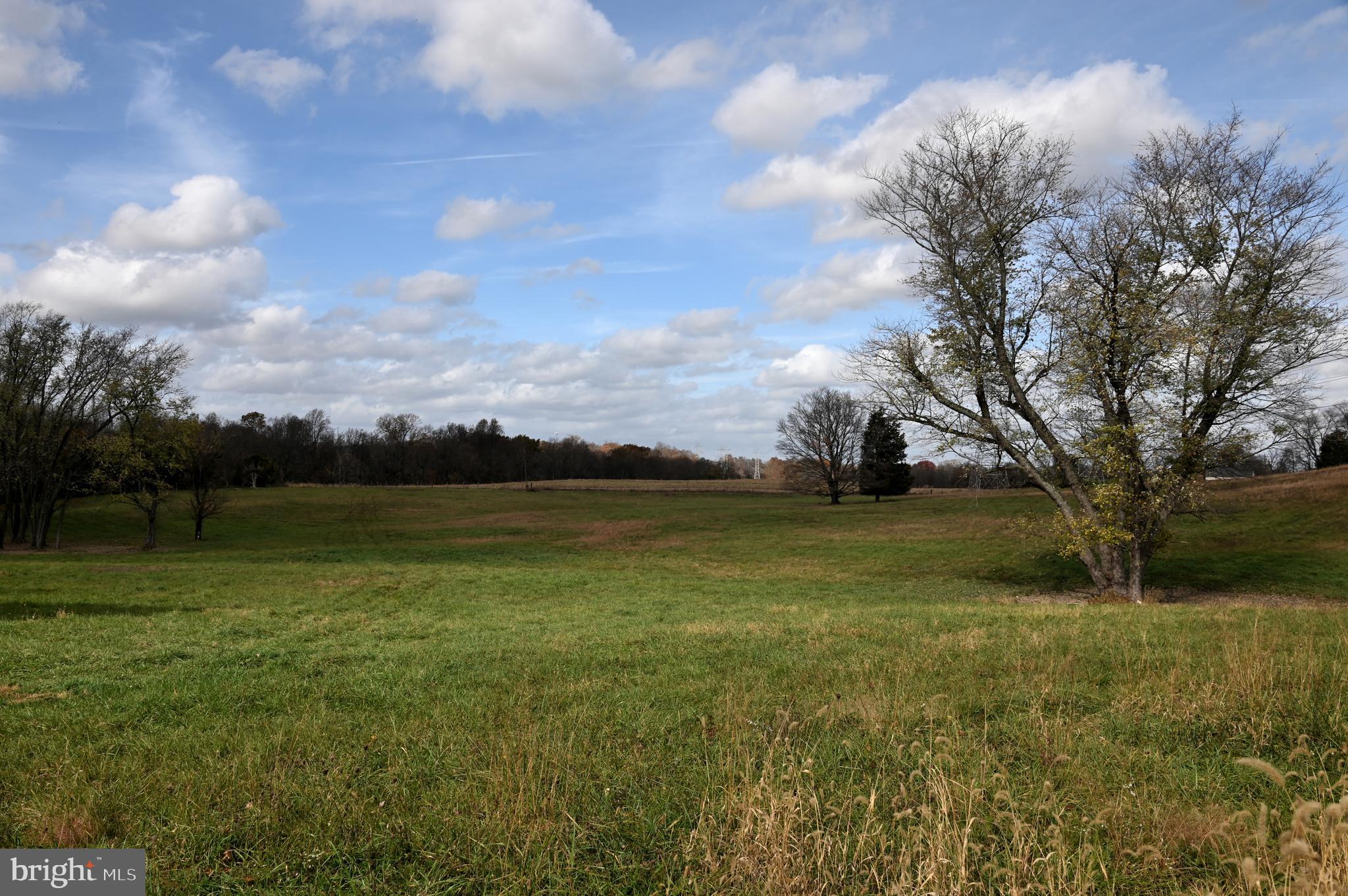 BARNESVILLE OUTSIDE - Residential