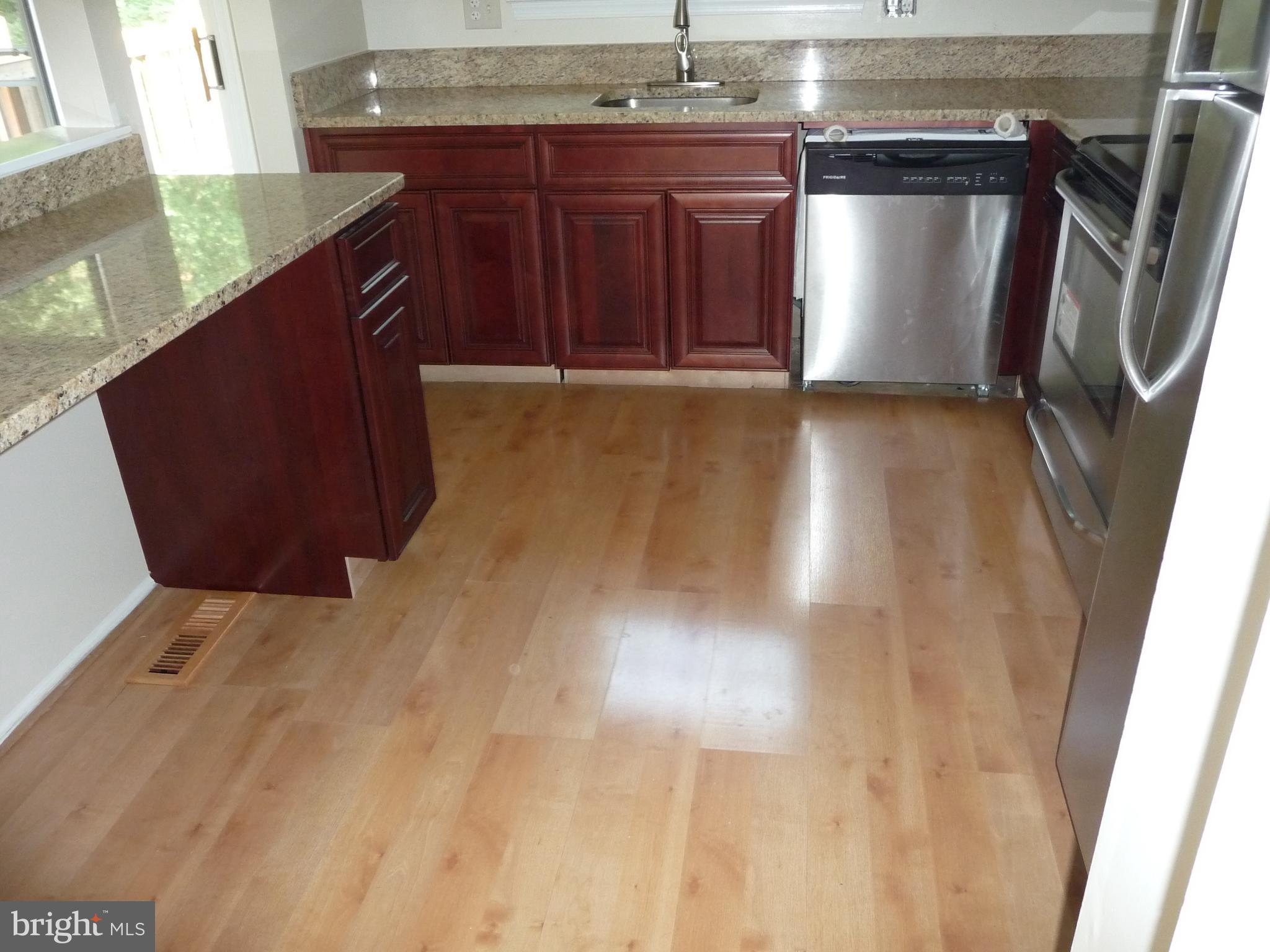 SUMMERHILL - Residential Lease