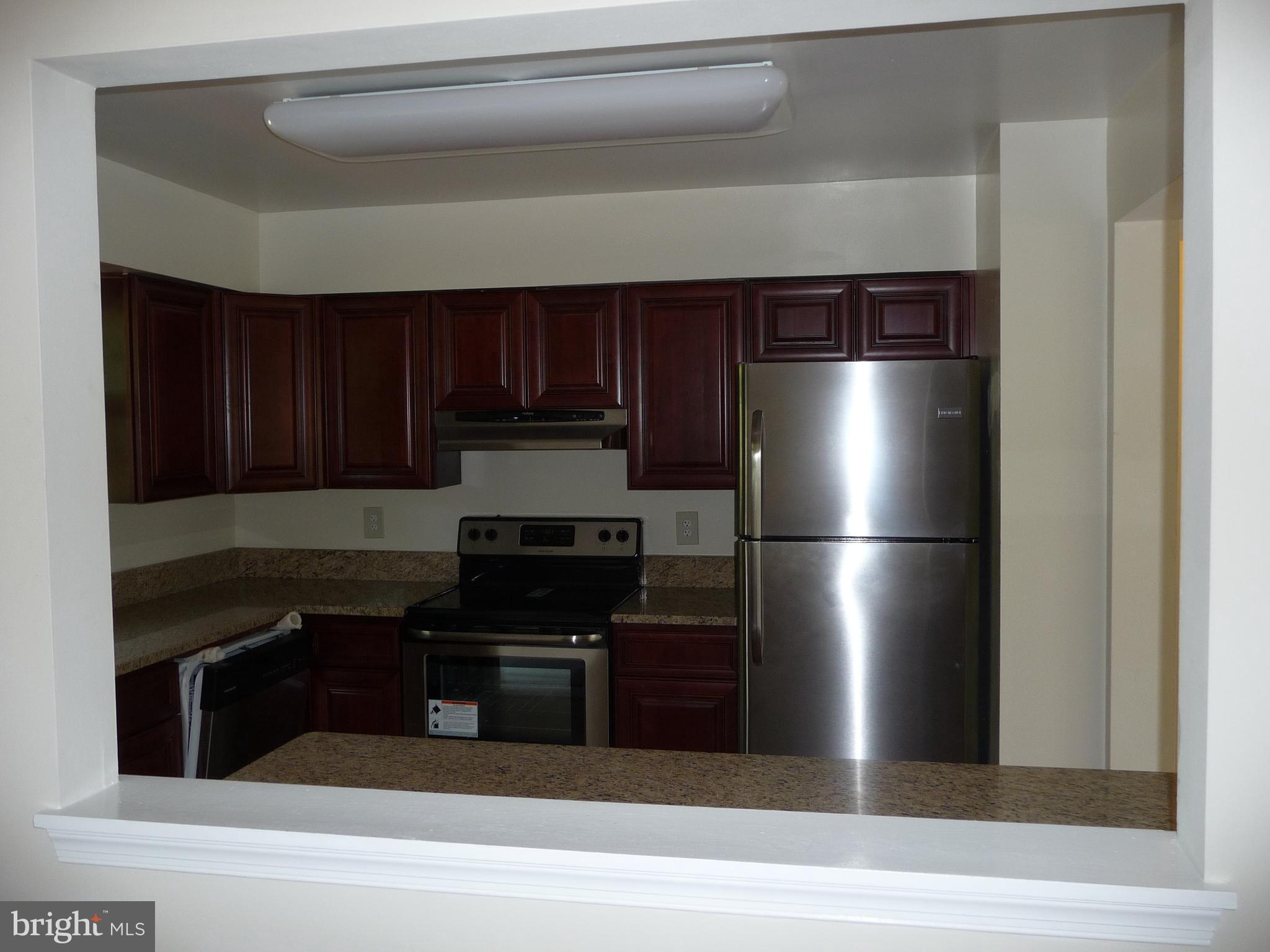 SUMMERHILL - Residential Lease