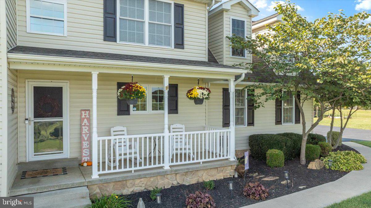 FAIRFAX FARMS - Residential