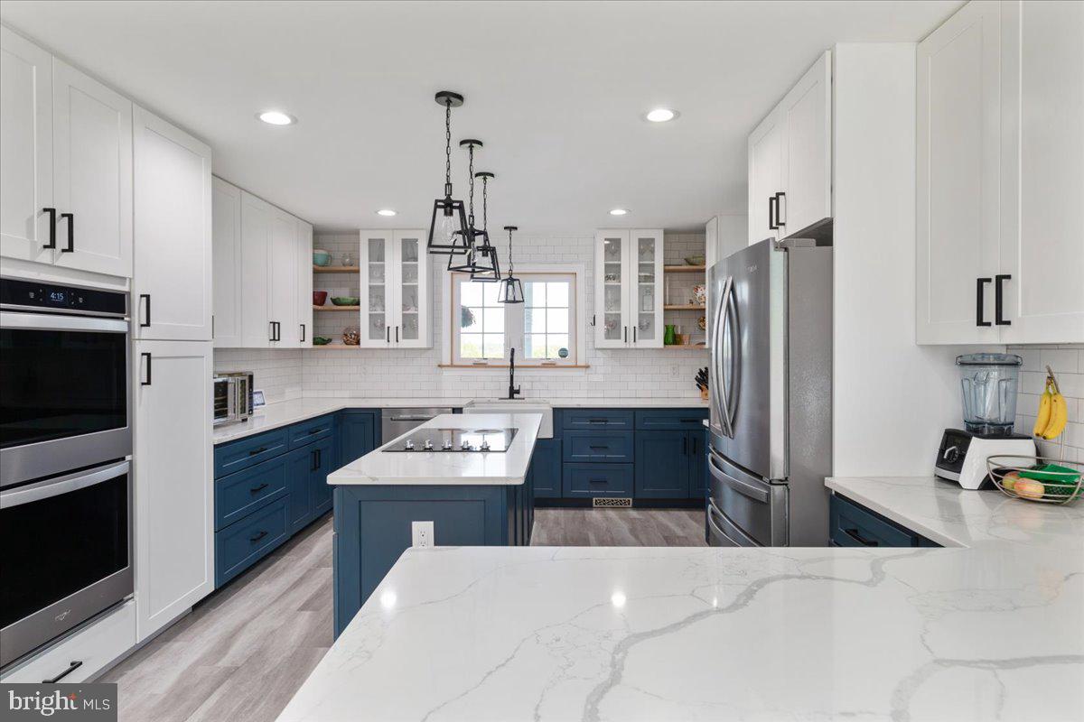 FAIRFAX FARMS - Residential