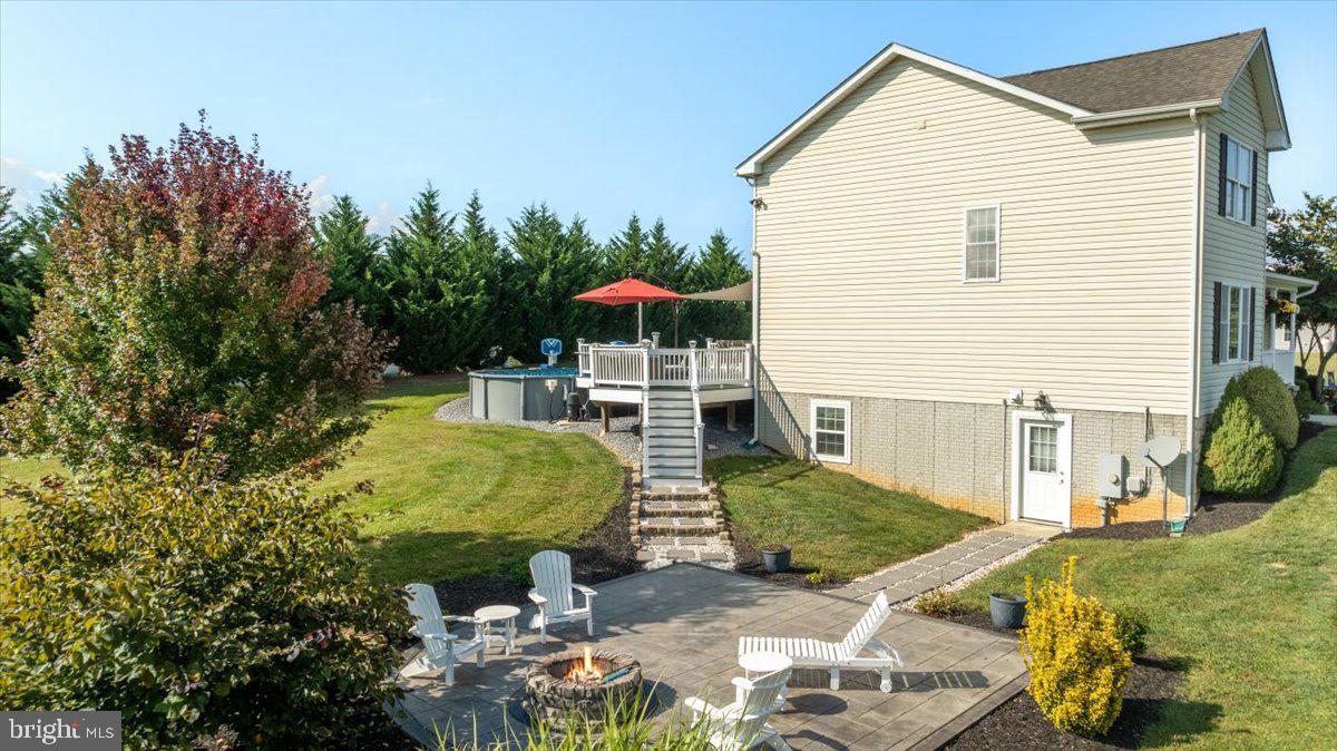 FAIRFAX FARMS - Residential