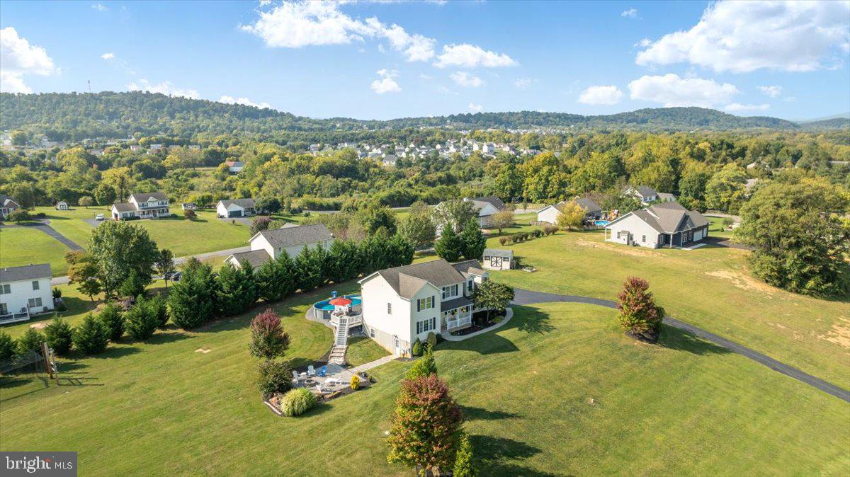 FAIRFAX FARMS - Residential