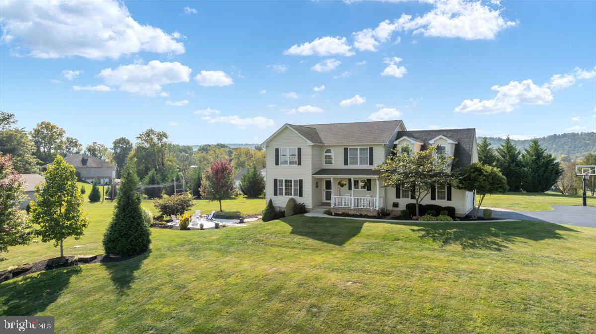 FAIRFAX FARMS - Residential