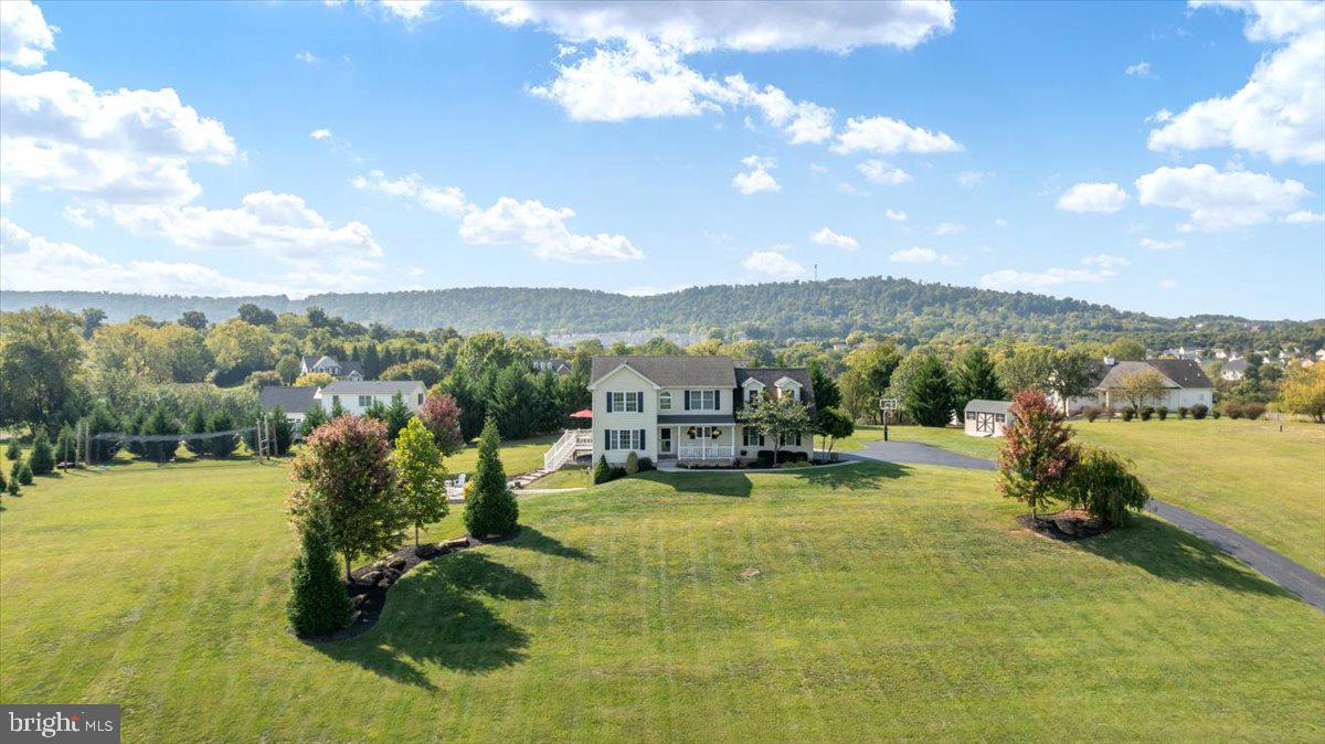 FAIRFAX FARMS - Residential