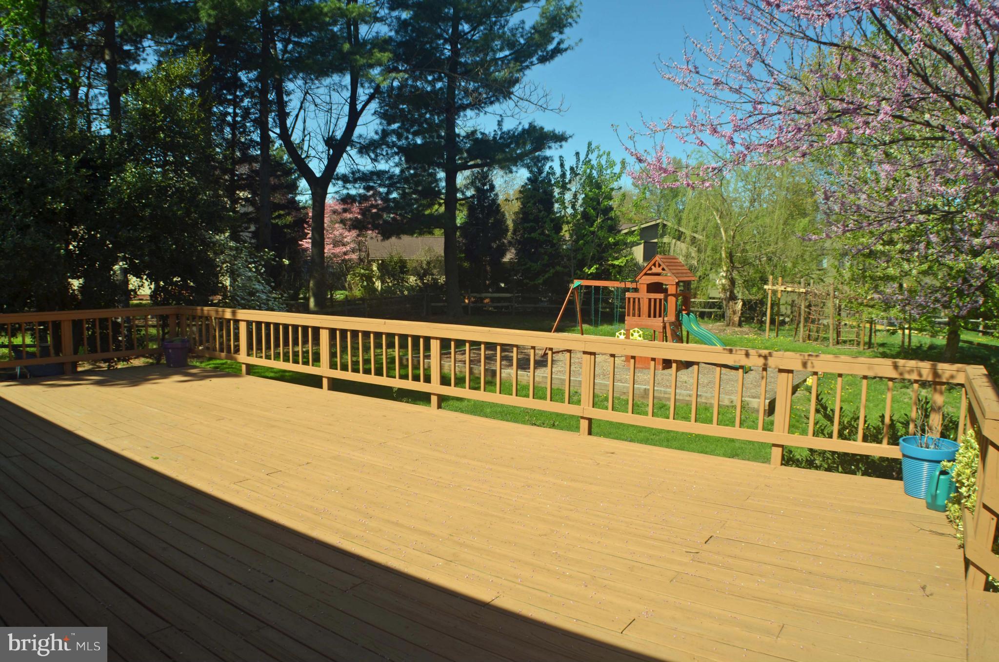 FOX MILL ESTATES - Residential