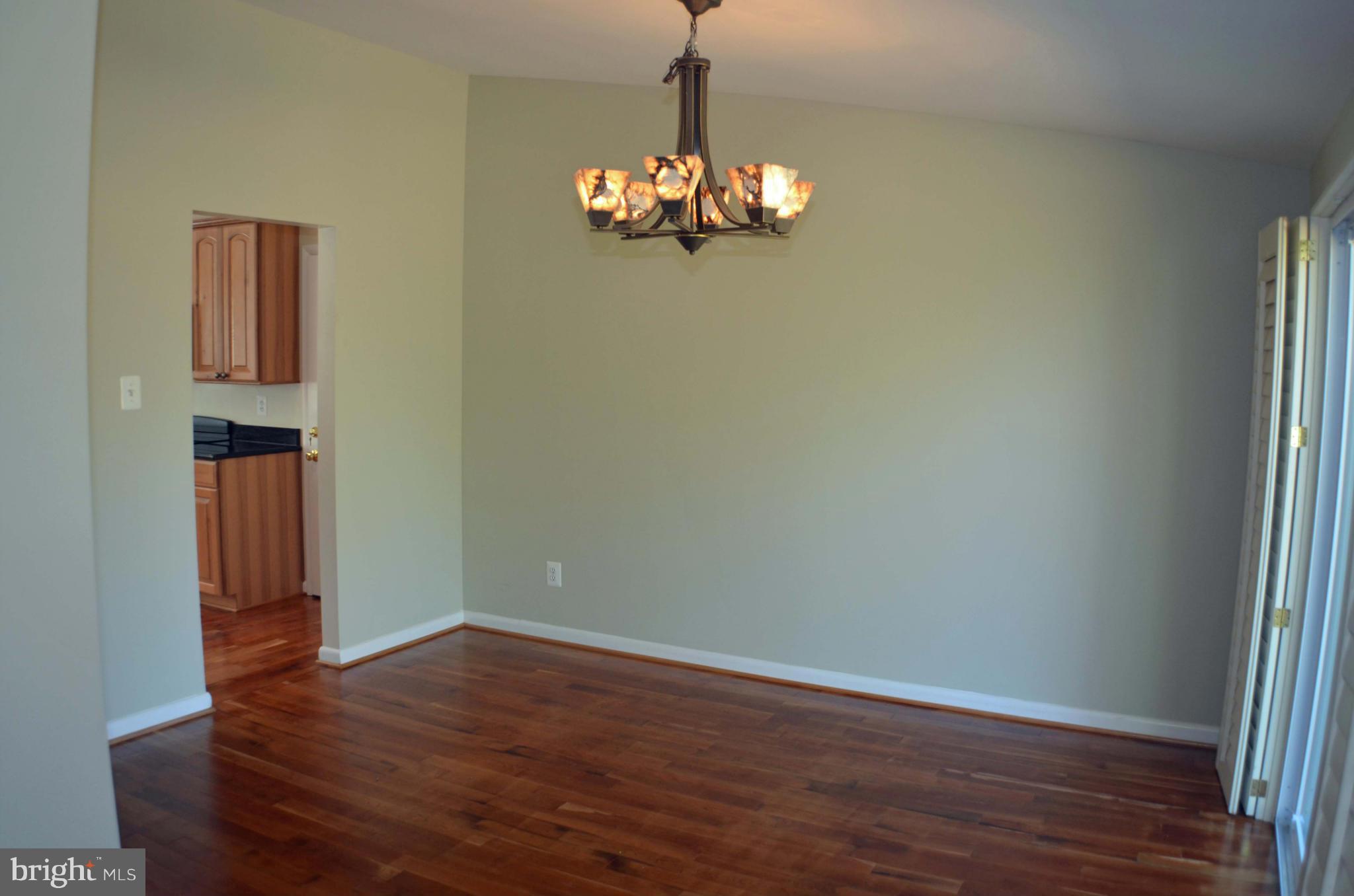 FOX MILL ESTATES - Residential