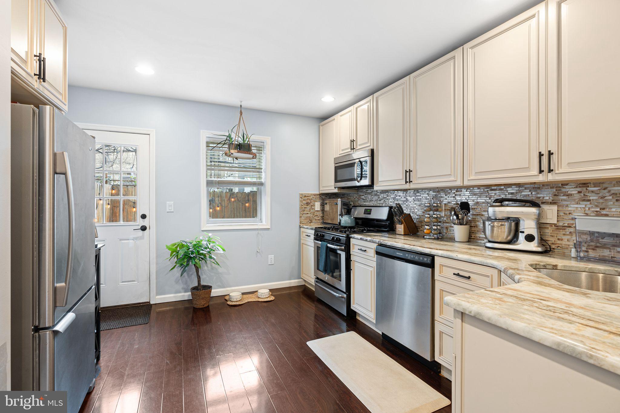 NEWBOLD - Residential