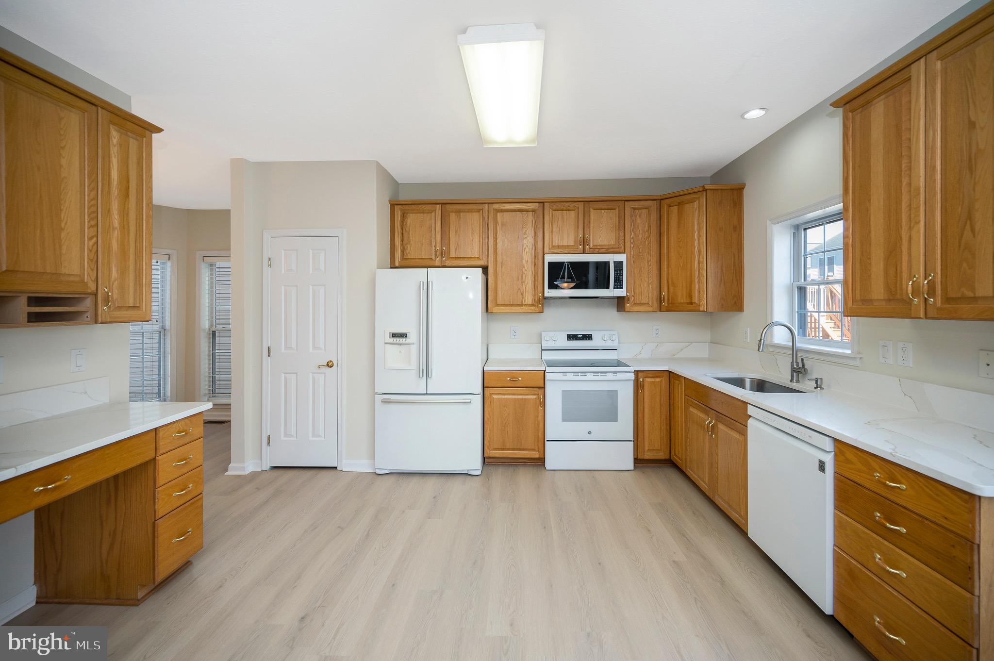 WIDEWATER VILLAGE - Residential