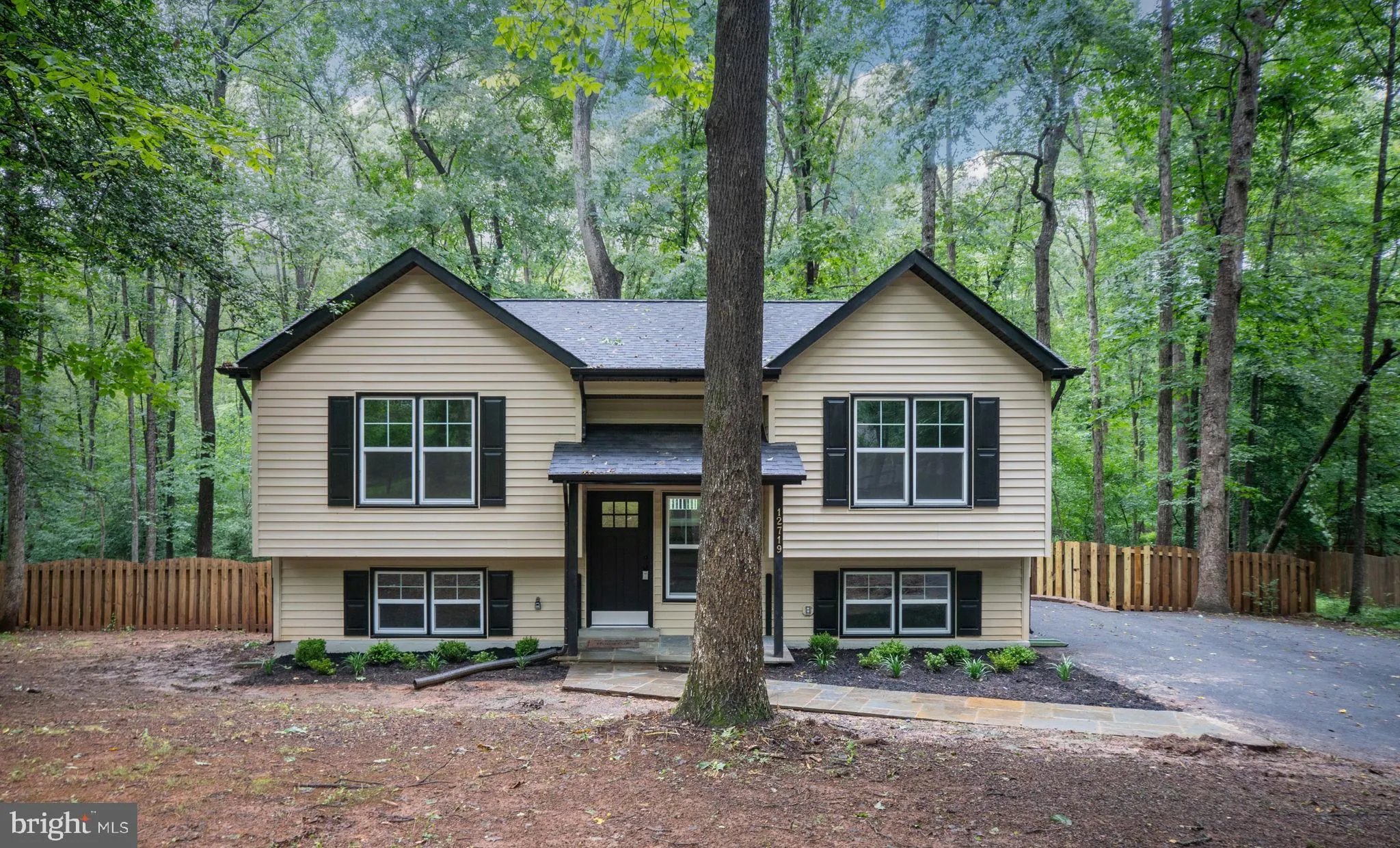 Spotsylvania, Virginia 22551, United States, 4 Bedrooms Bedrooms, ,2 BathroomsBathrooms,Residential,Active,159162