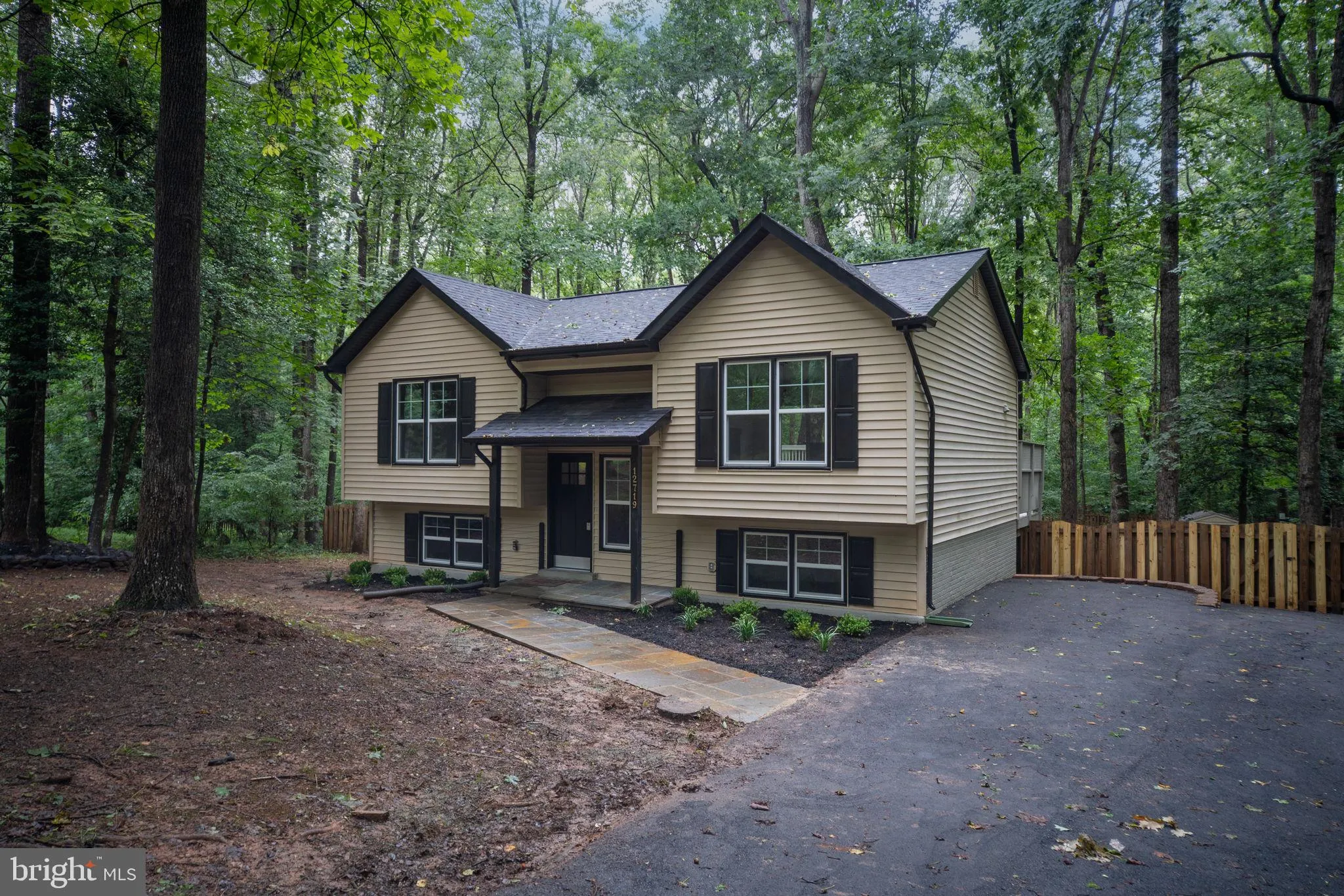 Spotsylvania, Virginia 22551, United States, 4 Bedrooms Bedrooms, ,2 BathroomsBathrooms,Residential,Active,159162